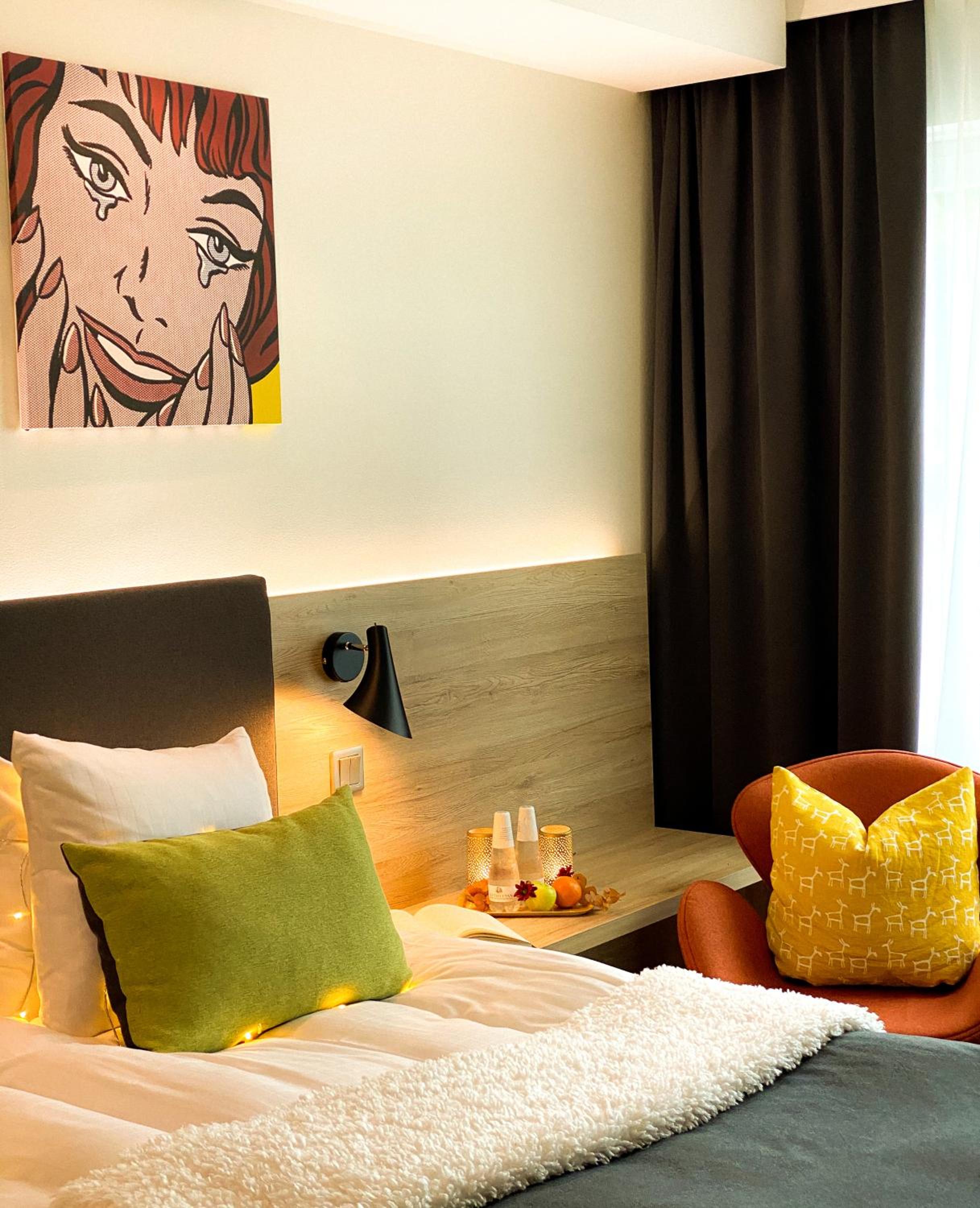 Business King Room - Photo 13
