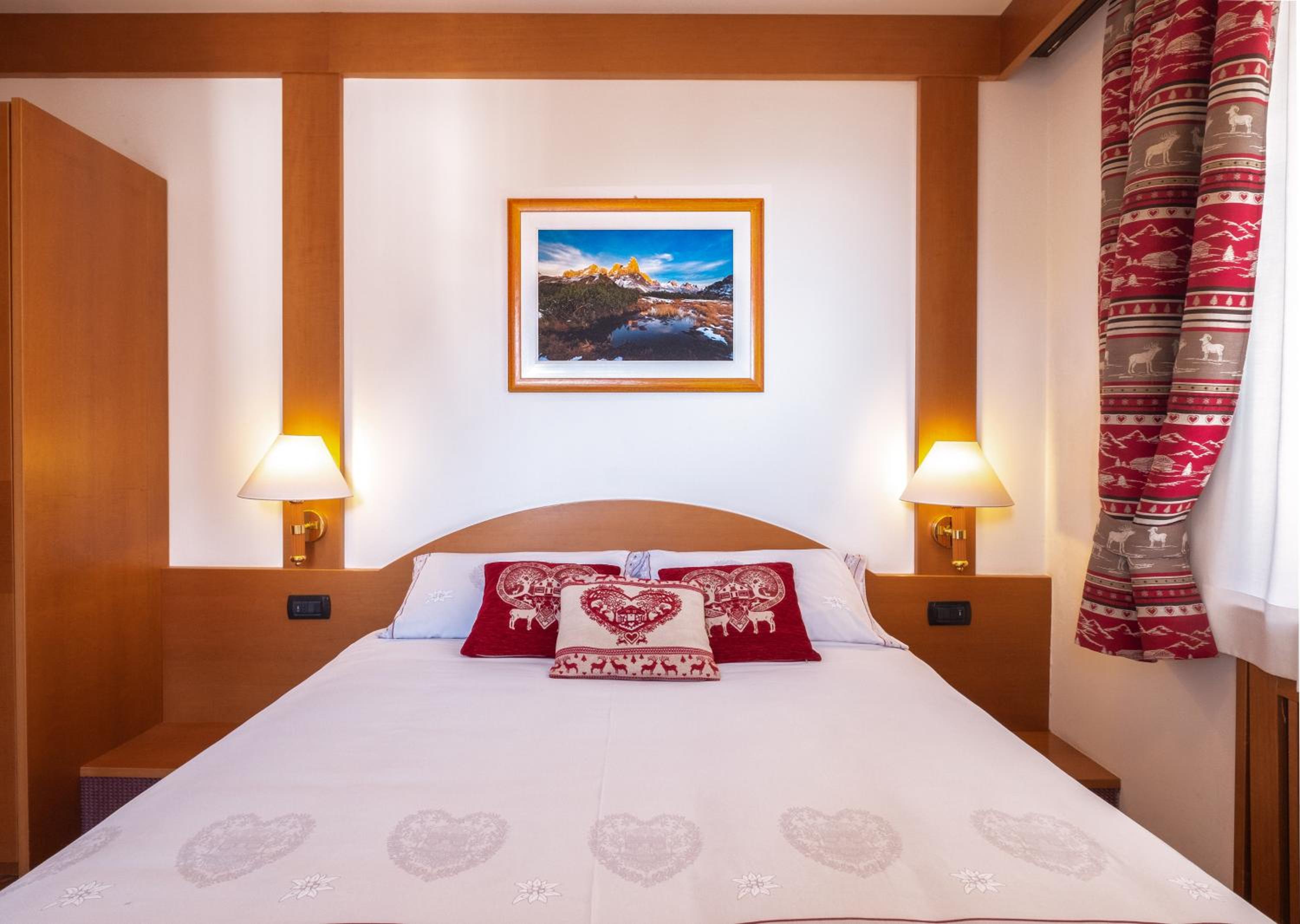Deluxe Triple Room photo 2