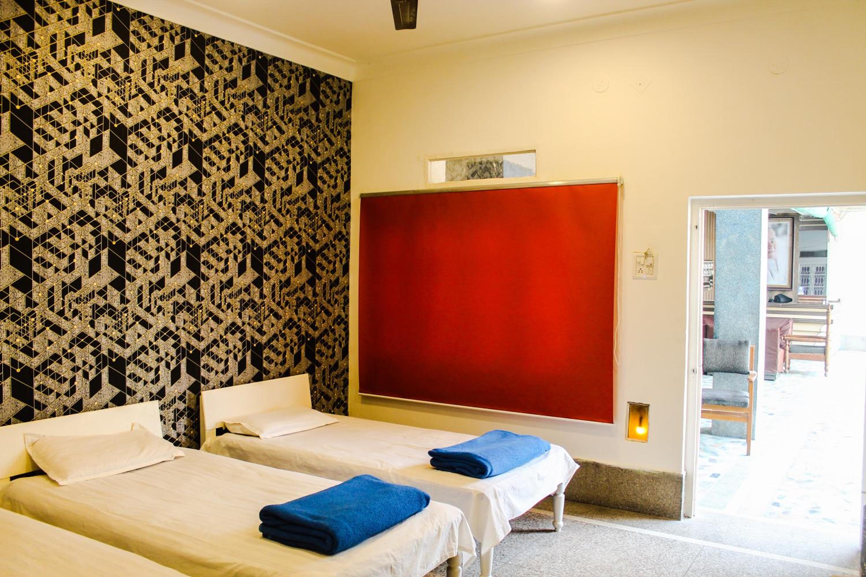 Standard Triple Room photo 2