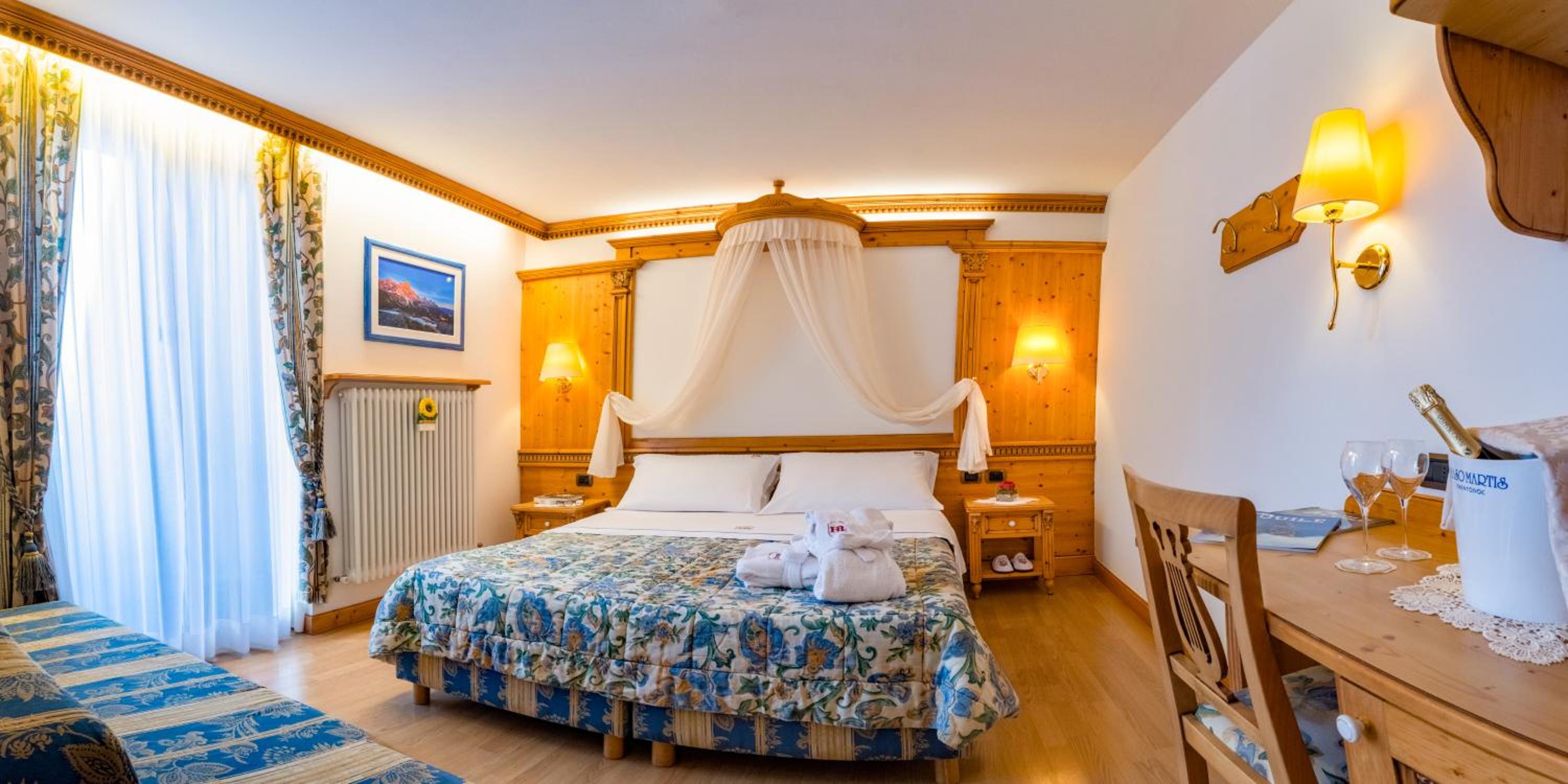 Triple Superior Room with Mountain View - Photo 10