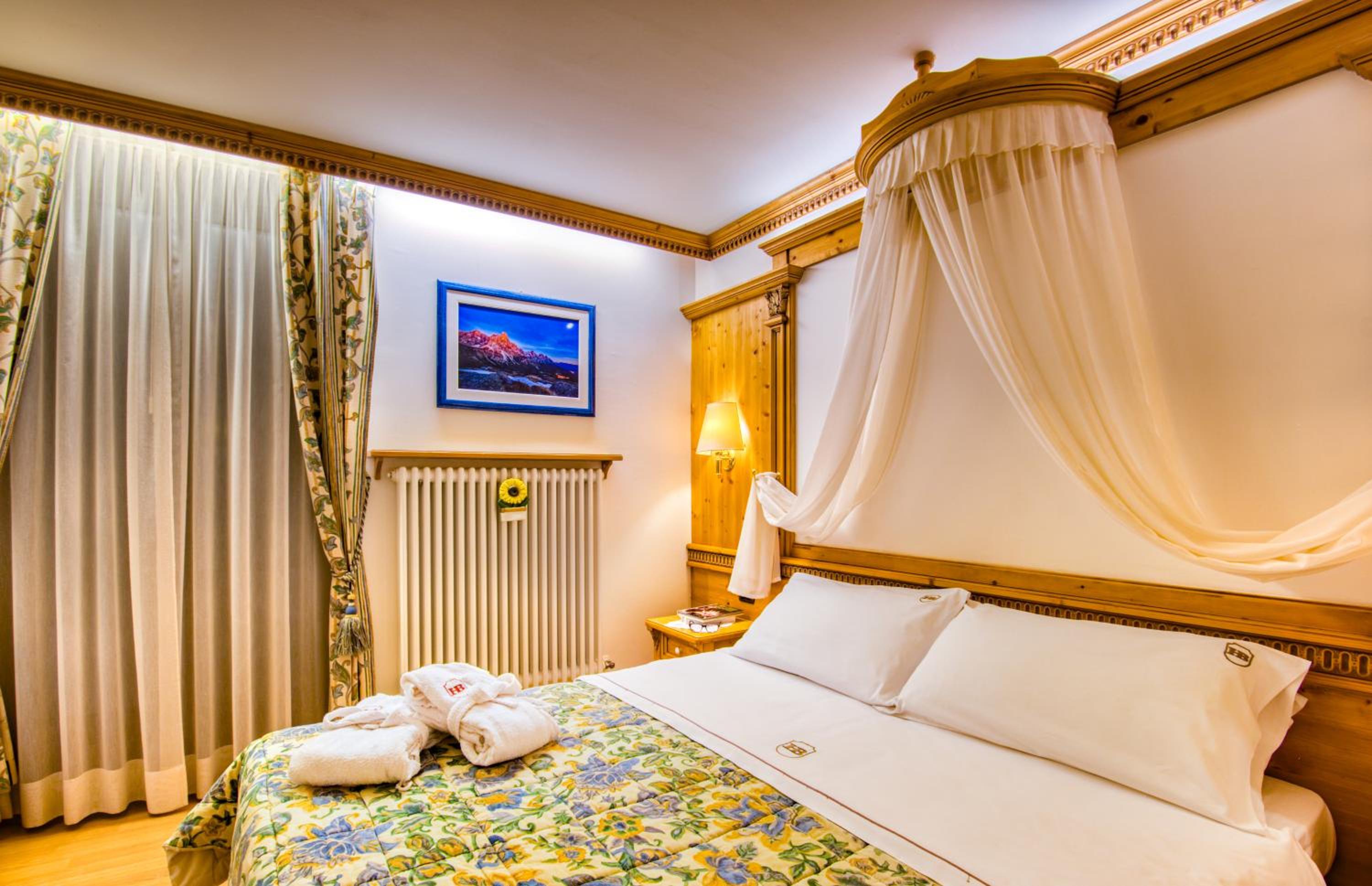 Triple Superior Room with Mountain View - Photo 9