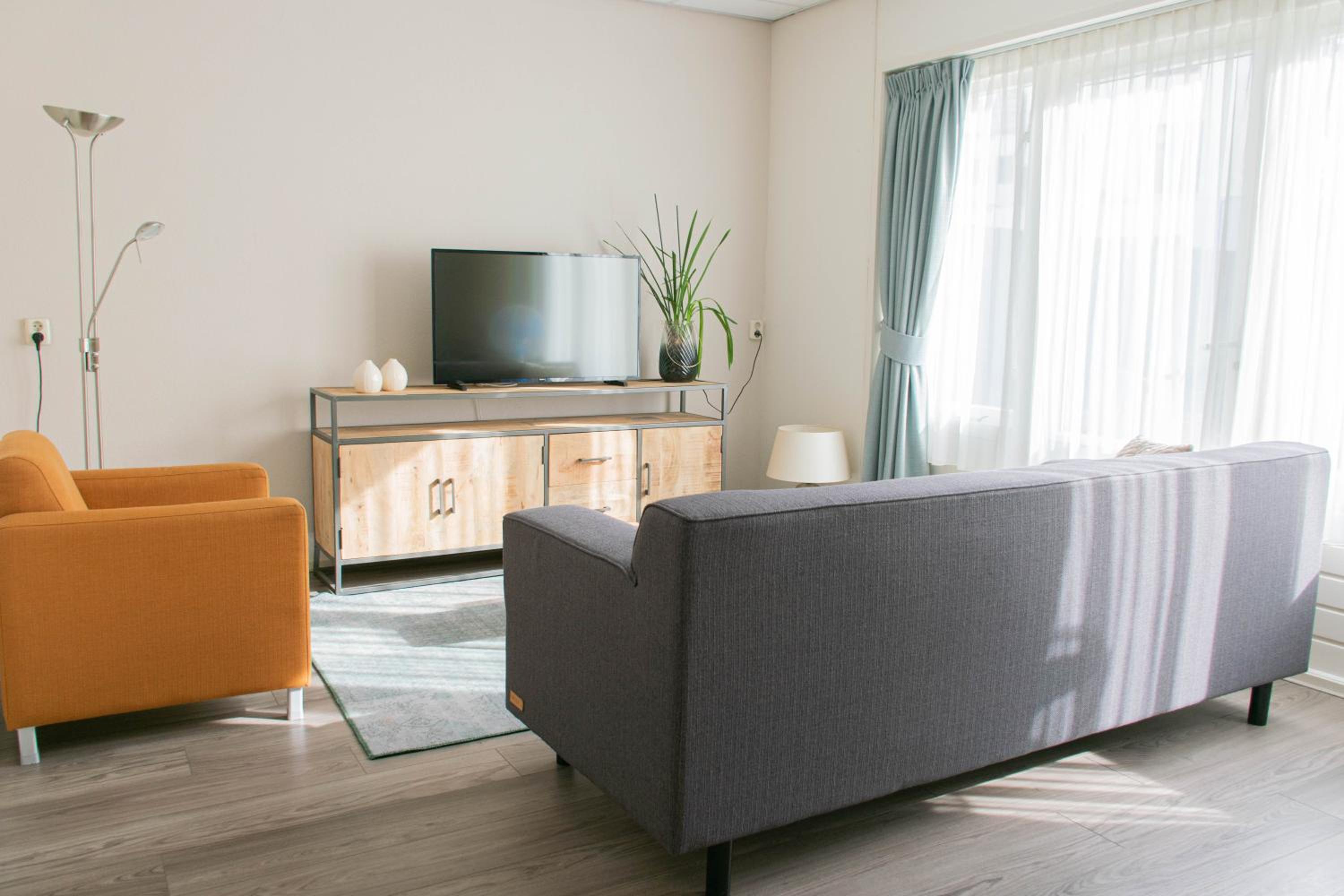 Family Room photo 1