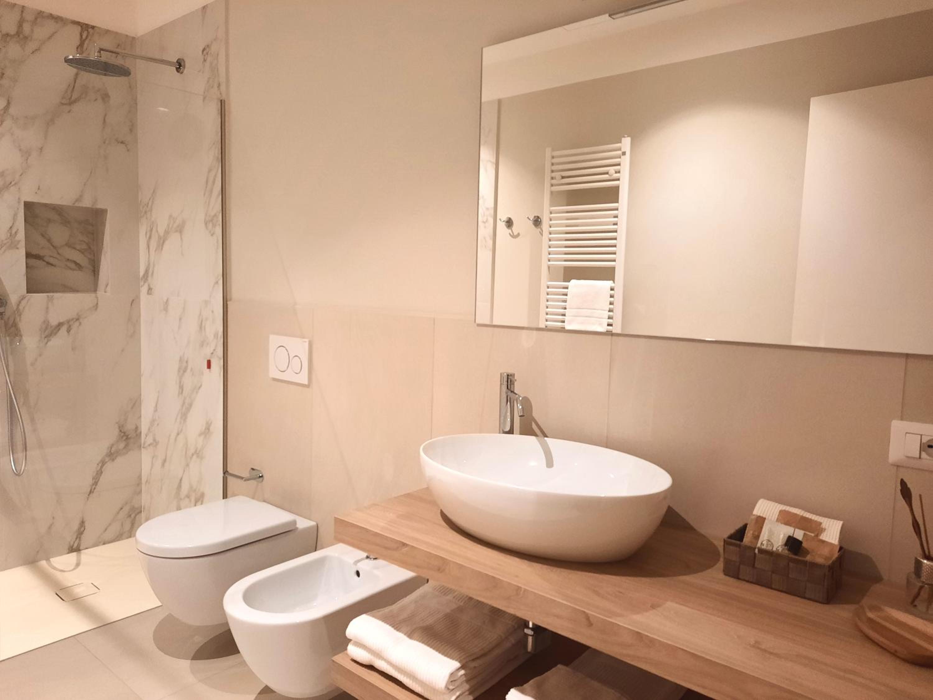 Superior Double or Twin Room with Terrace - Photo 6