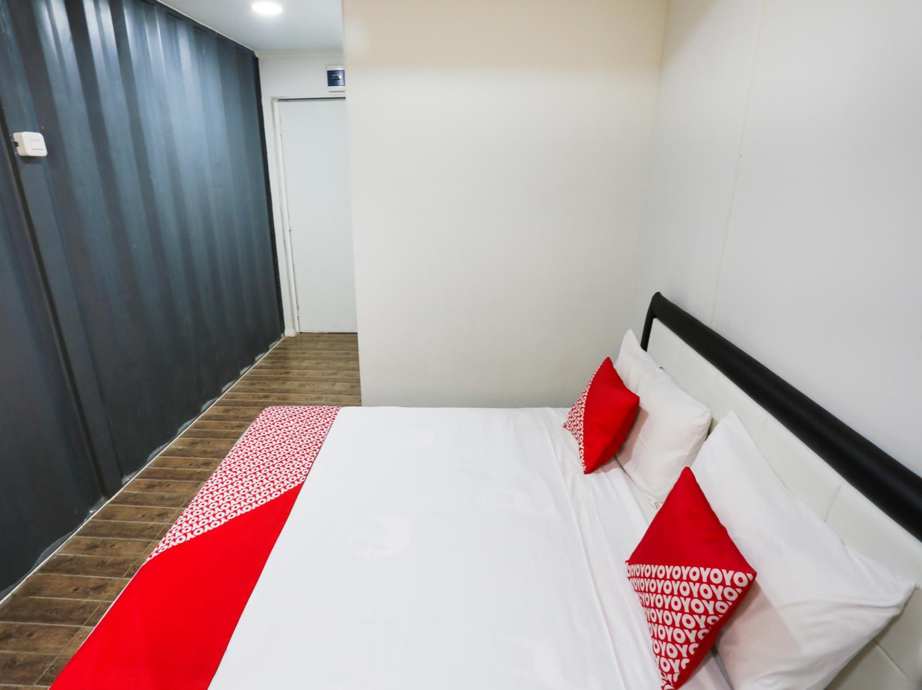 Standard Double Room - Photo 5