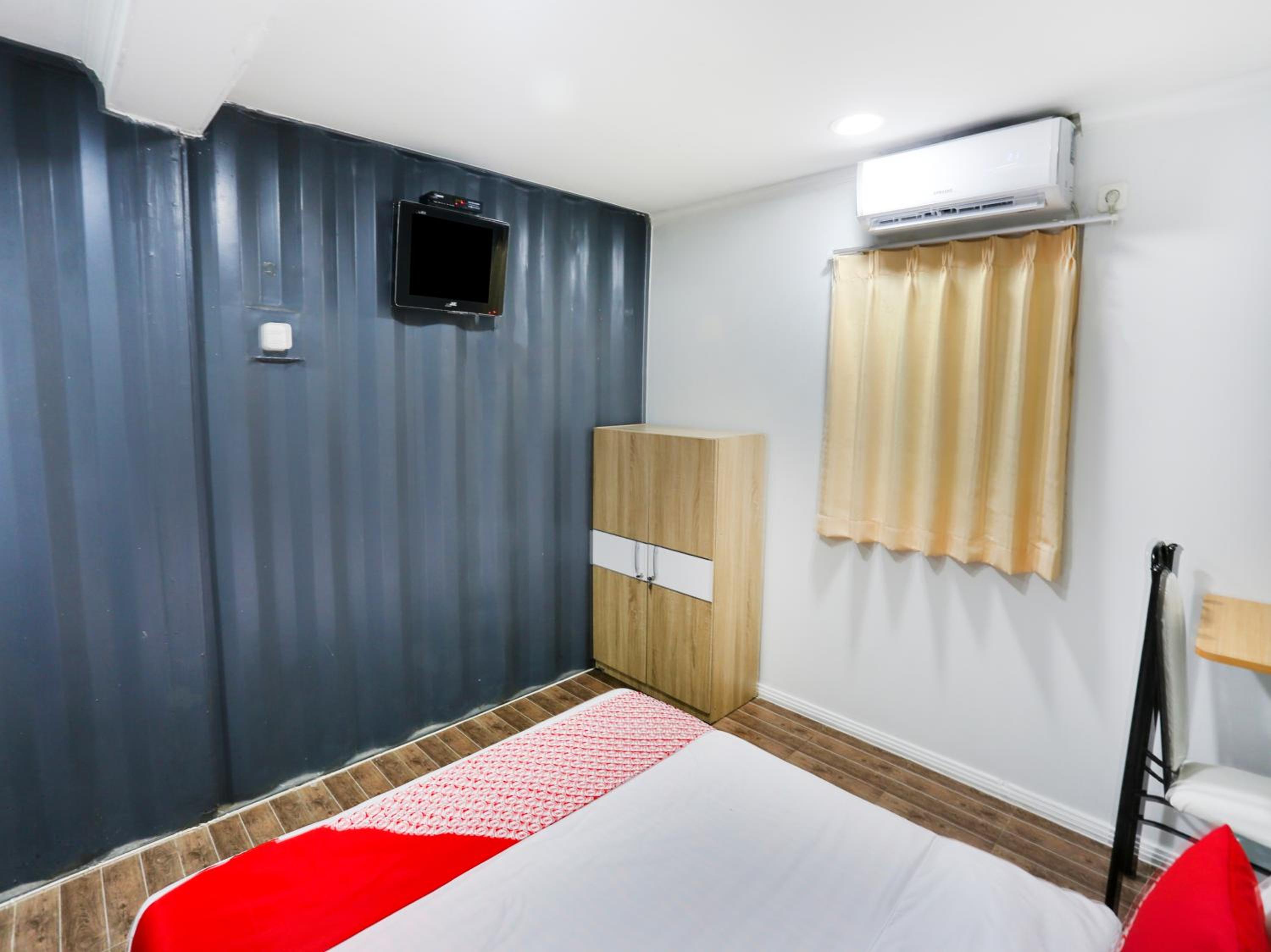 Deluxe Suite - Photo 5