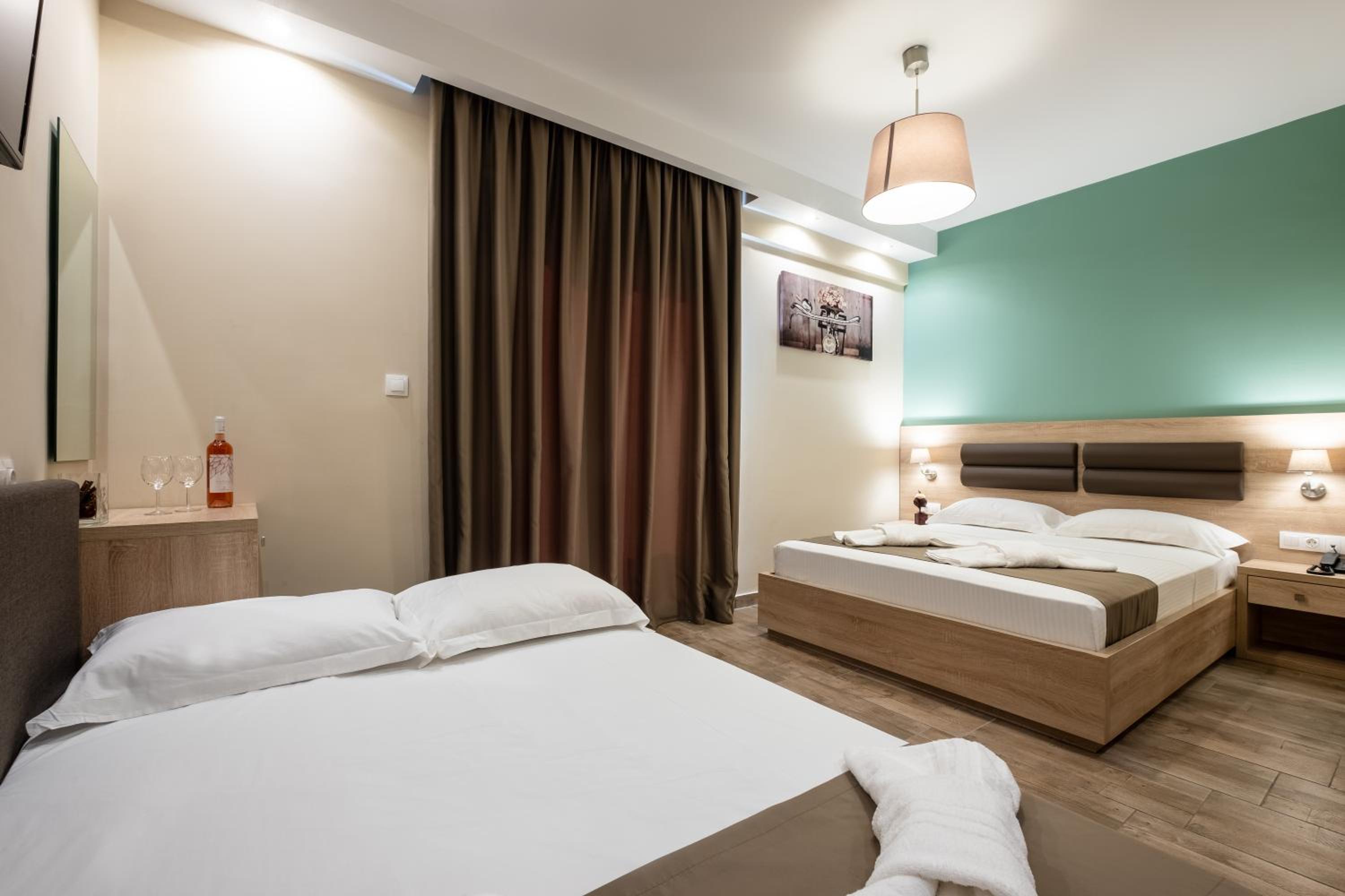 Quadruple Room with Balcony