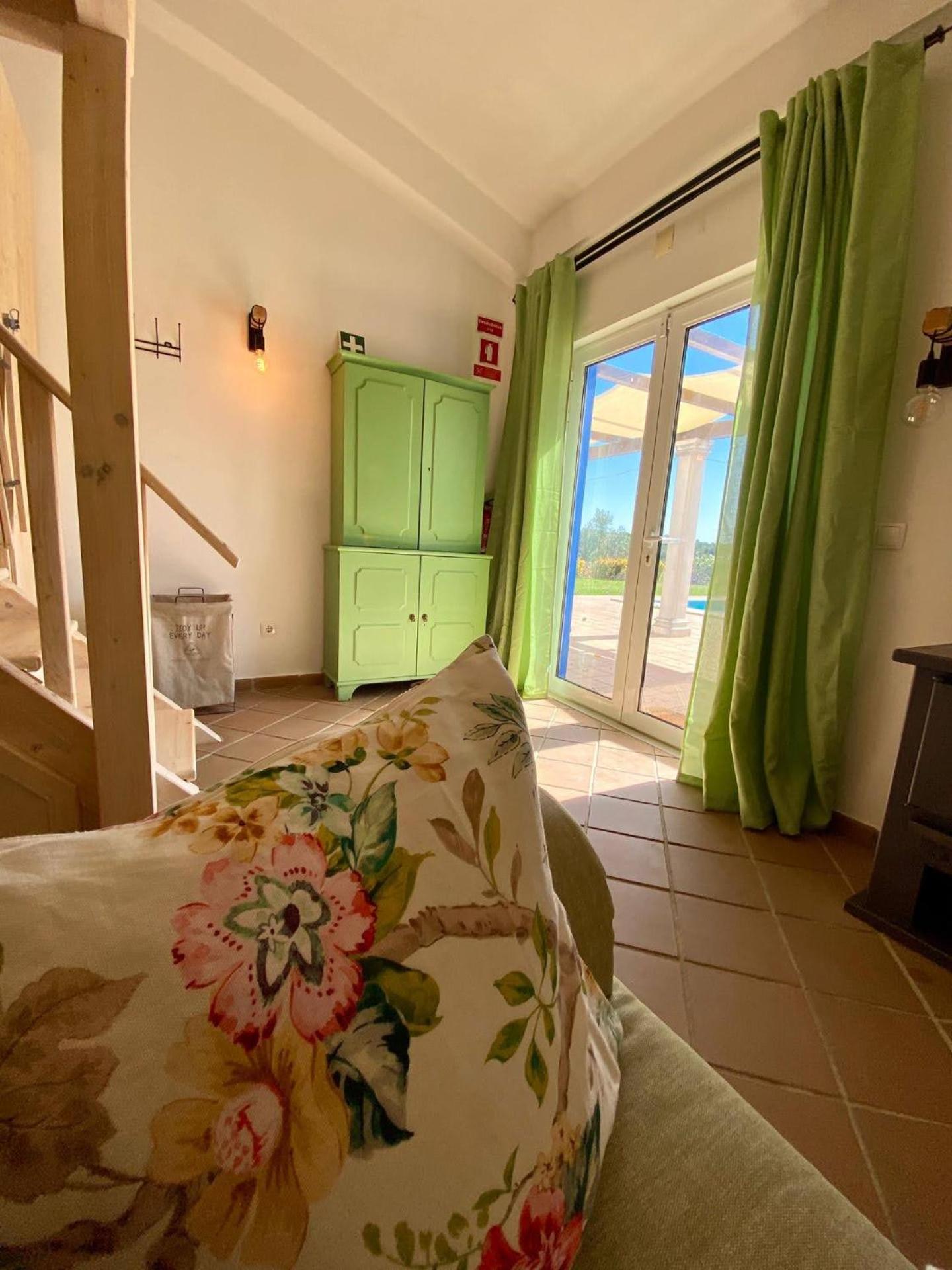 Double Room With Pool View photo 1