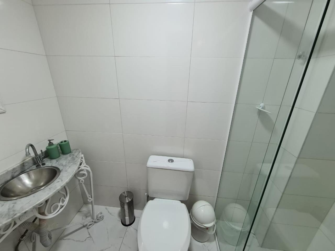 One-Bedroom Apartment - Photo 23