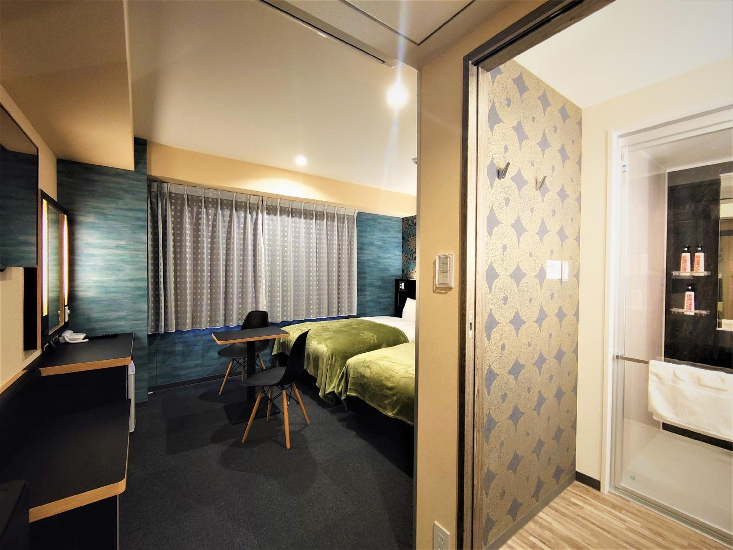 Standard Twin Room New Tower - Non-Smoking - Photo 6