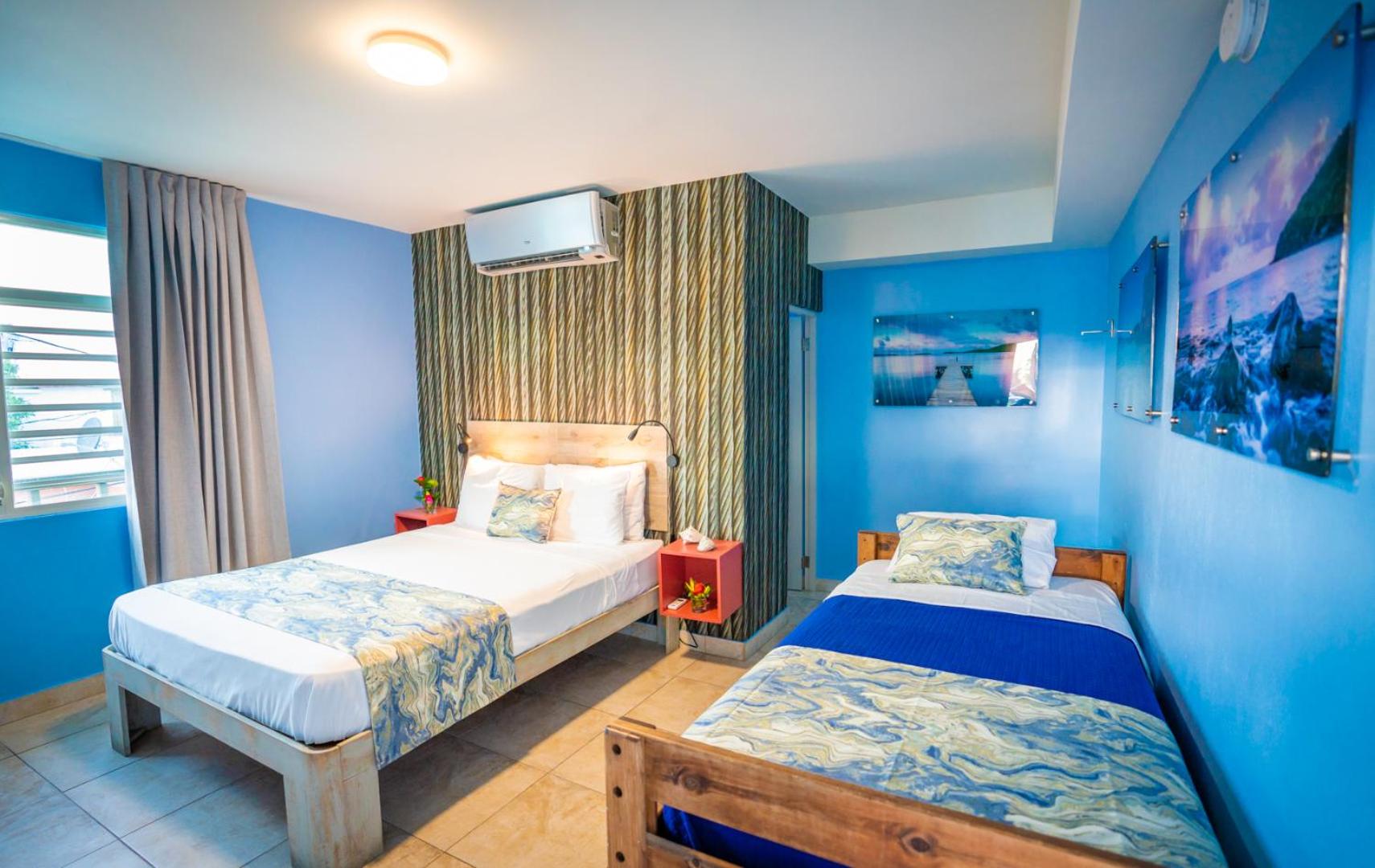 Standard Triple Room photo 2