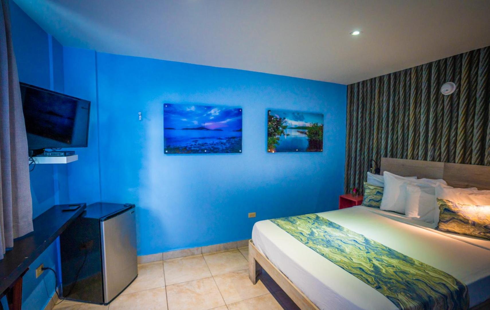 Double Room with Balcony photo 2