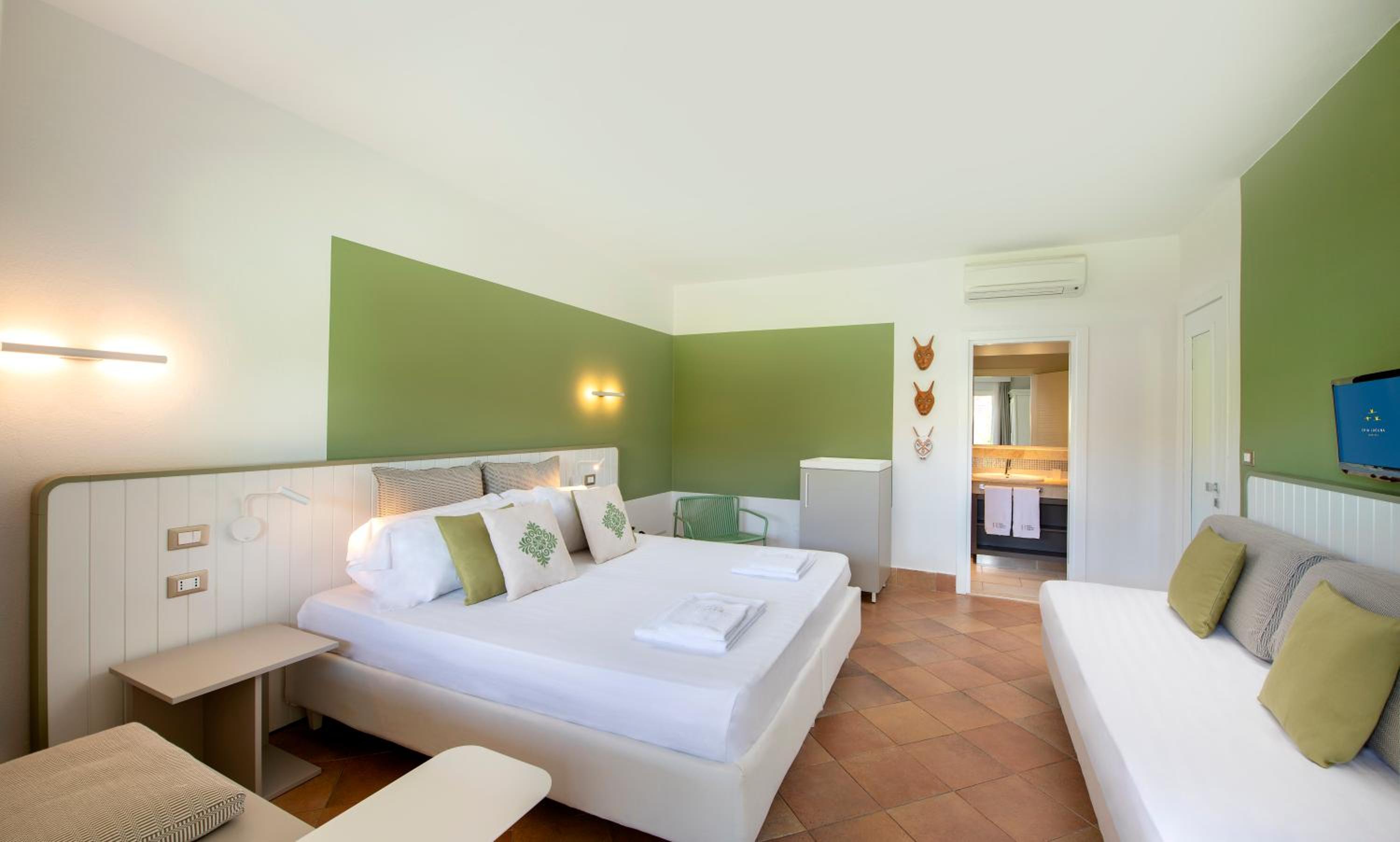 Triple Room with Garden View - Photo 2