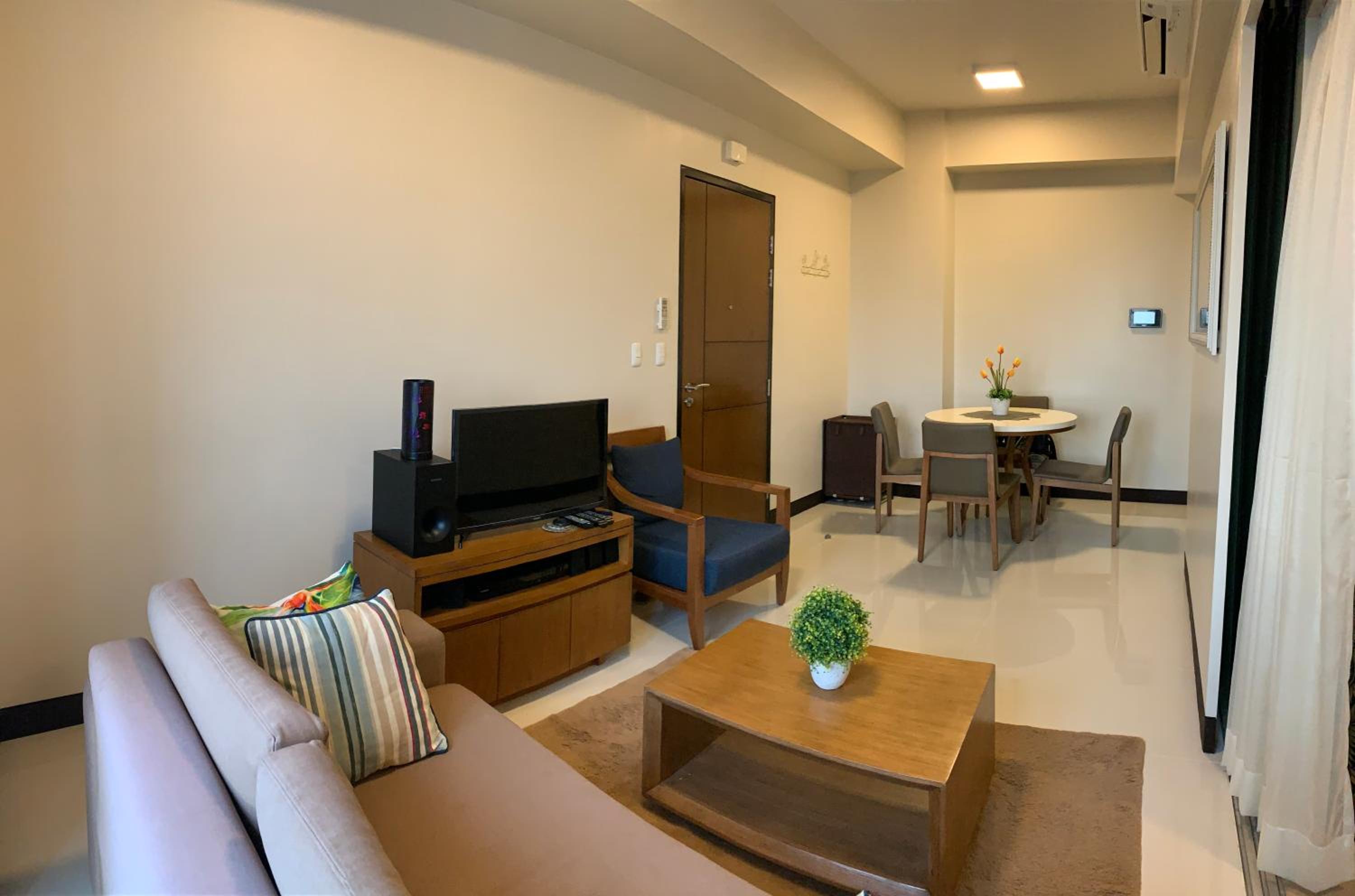 Deluxe Studio - Photo 17