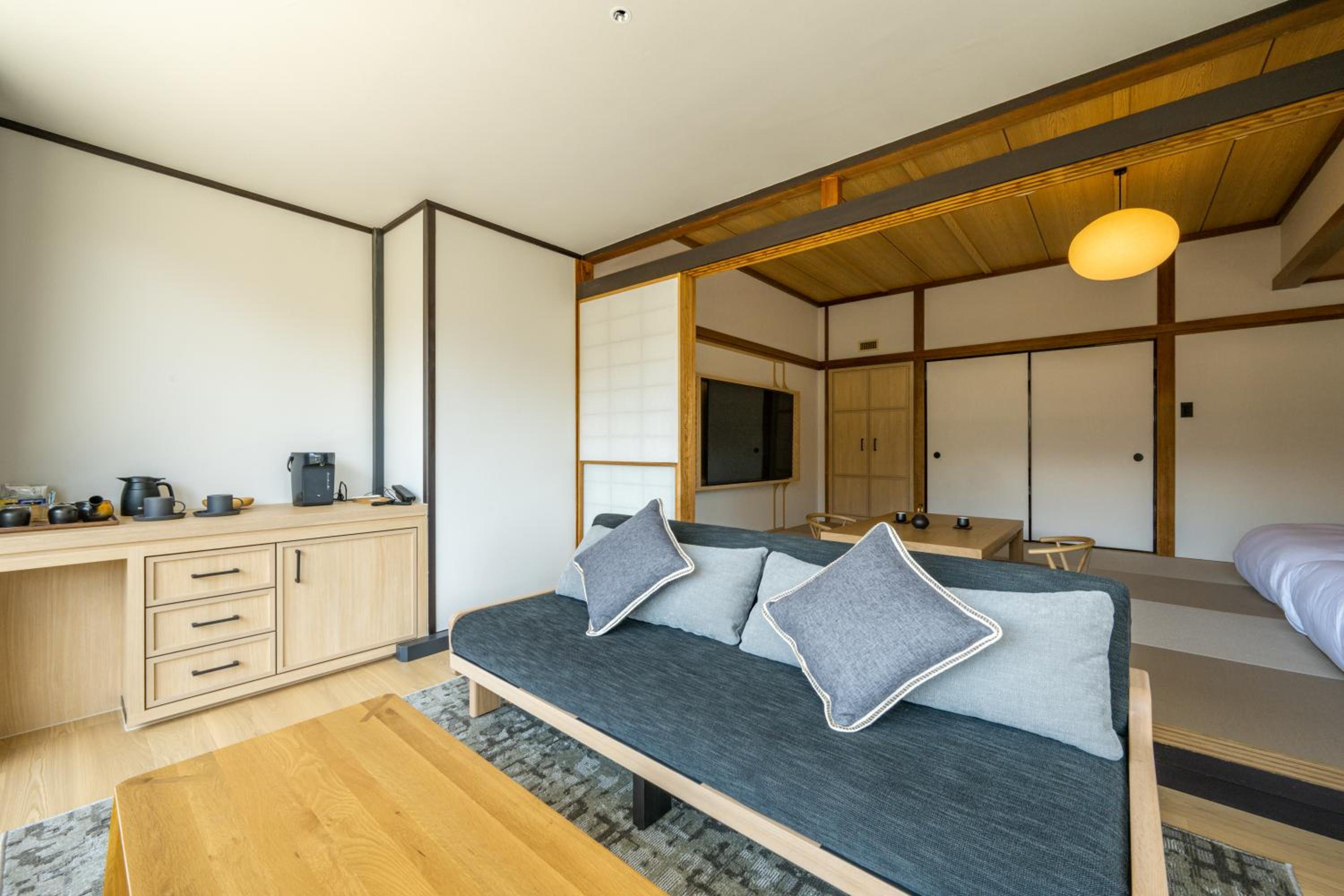 Family Room photo 1