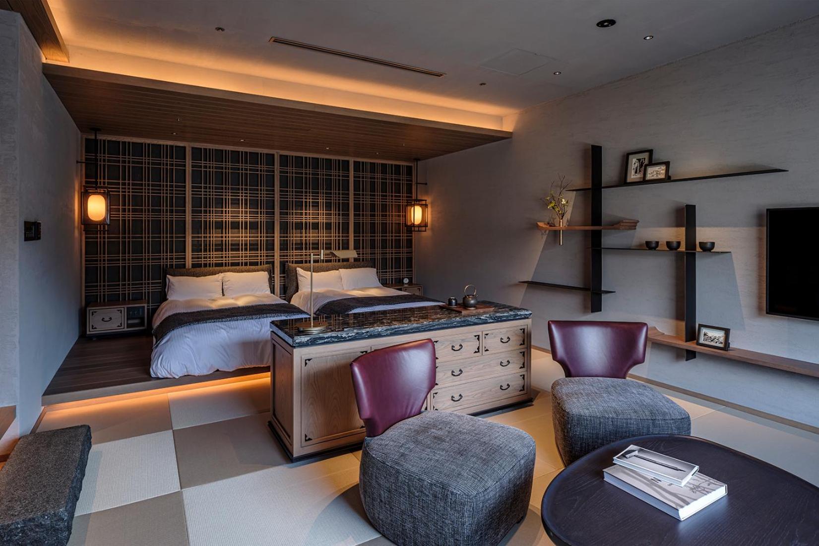 Twin Room with Private Bathroom photo 3