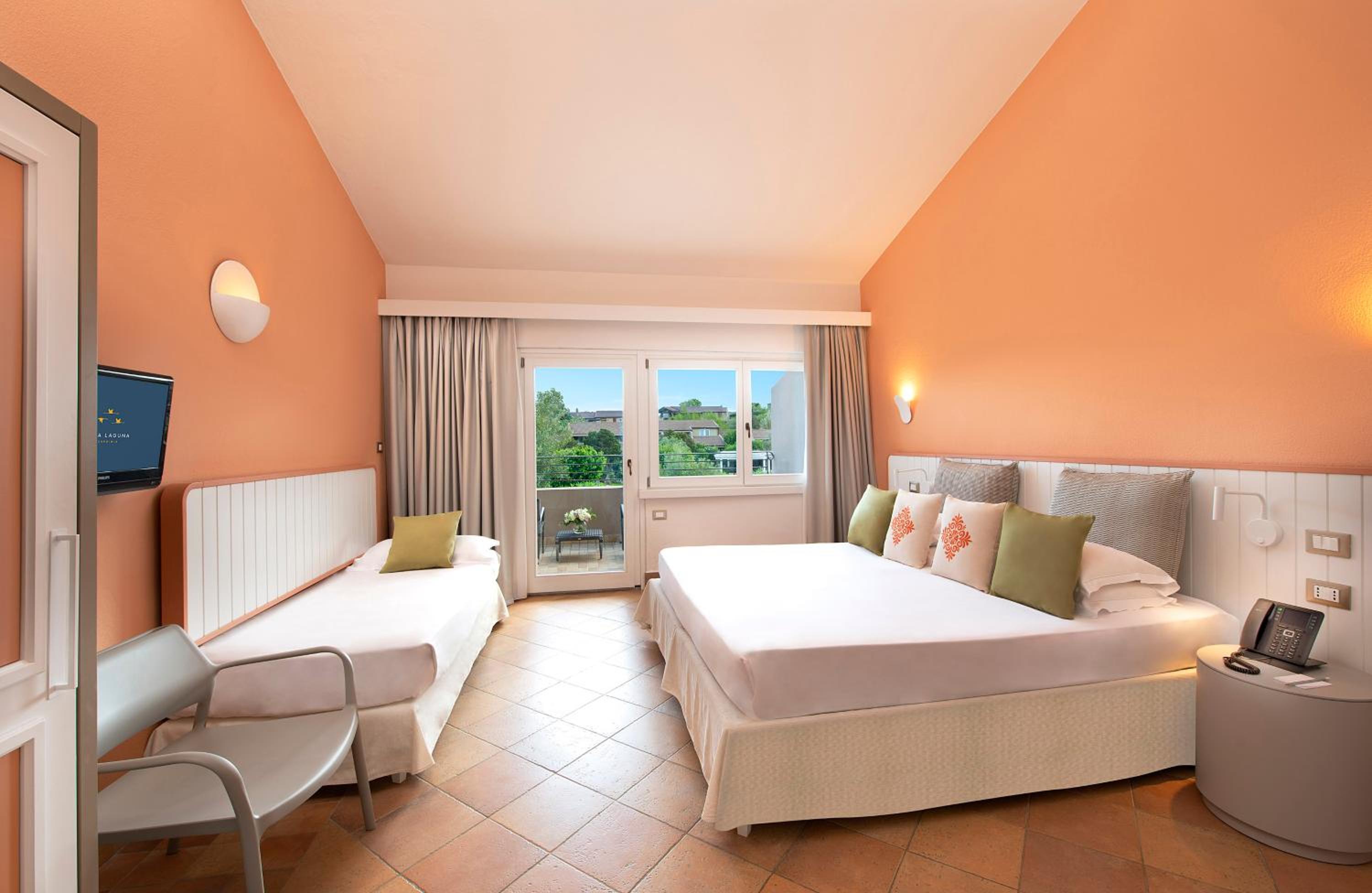 Triple Room with Balcony