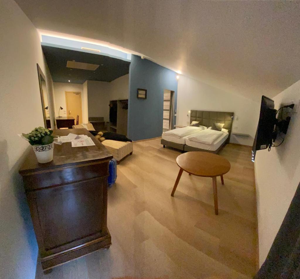 Junior Suite - Photo 1