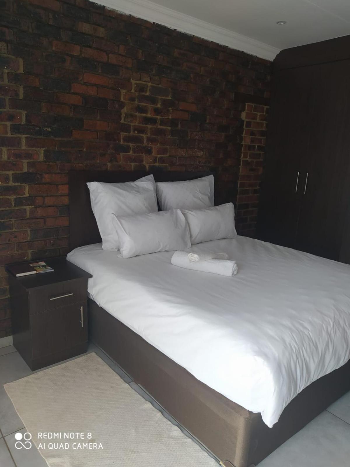 Deluxe Double Room photo 3