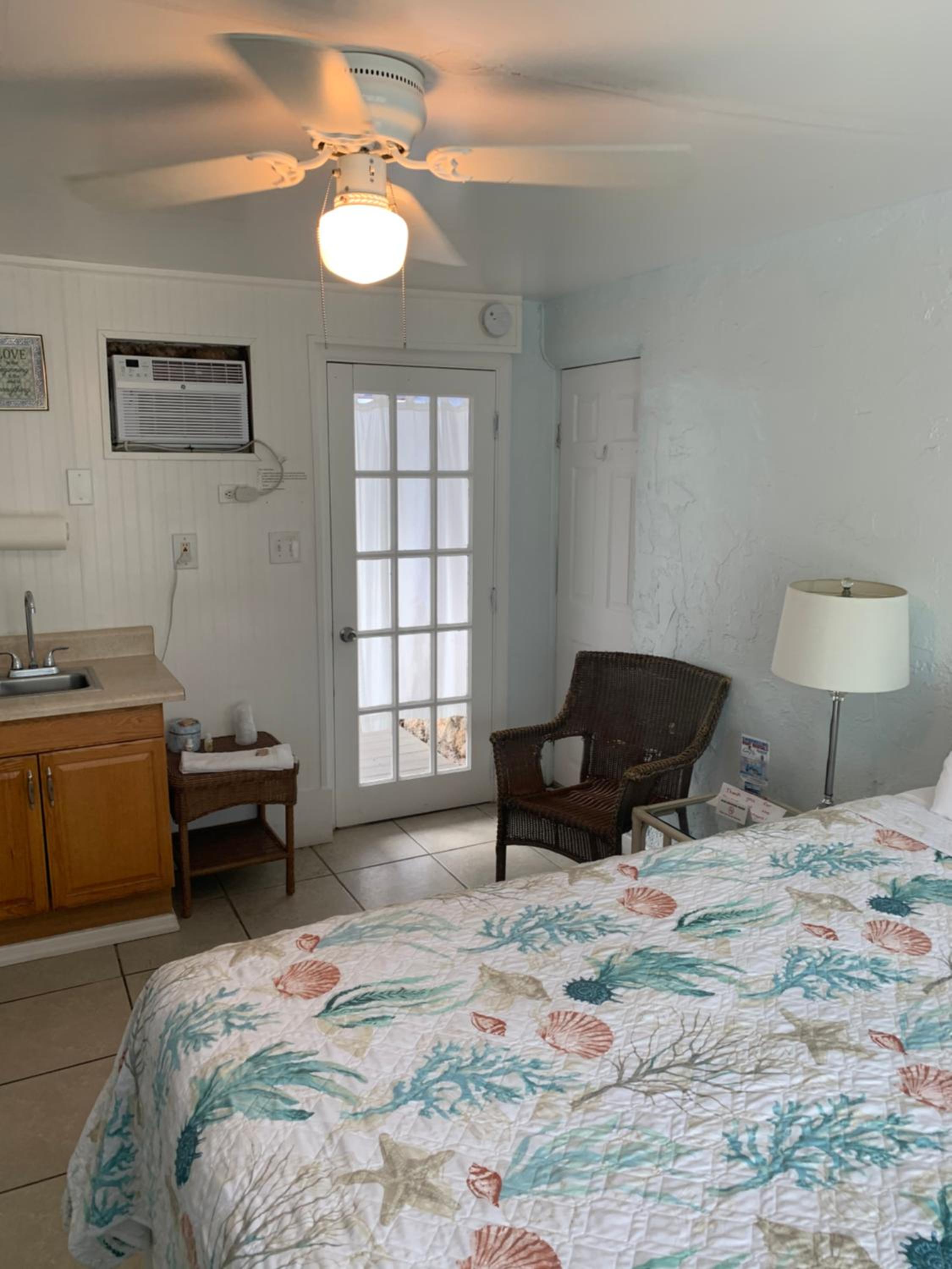 Economy Double Room photo 1