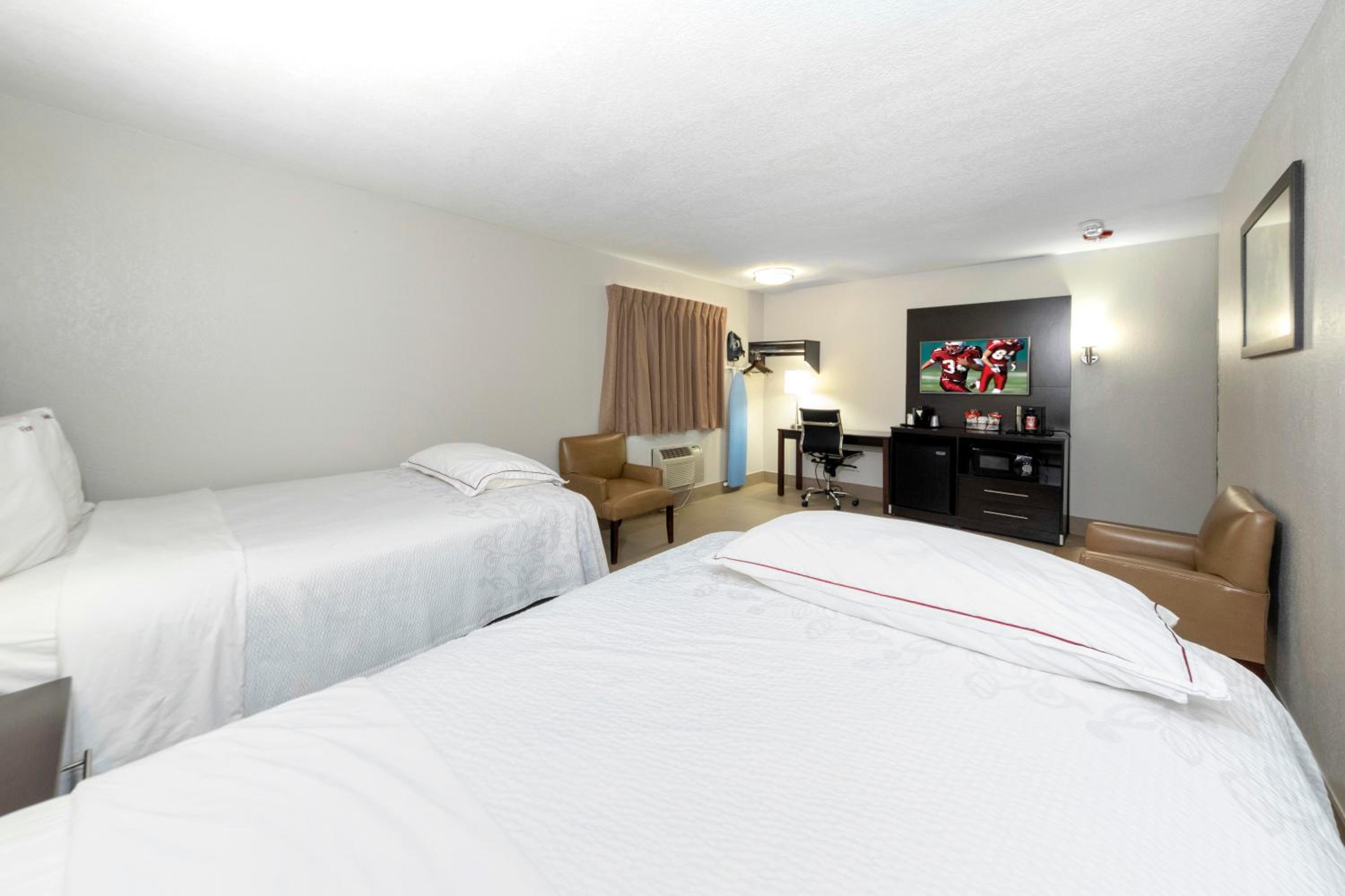 Premium Room with Two Double Beds First Floor Smoke Free (Upgraded Bedding & Snack Box) photo 2
