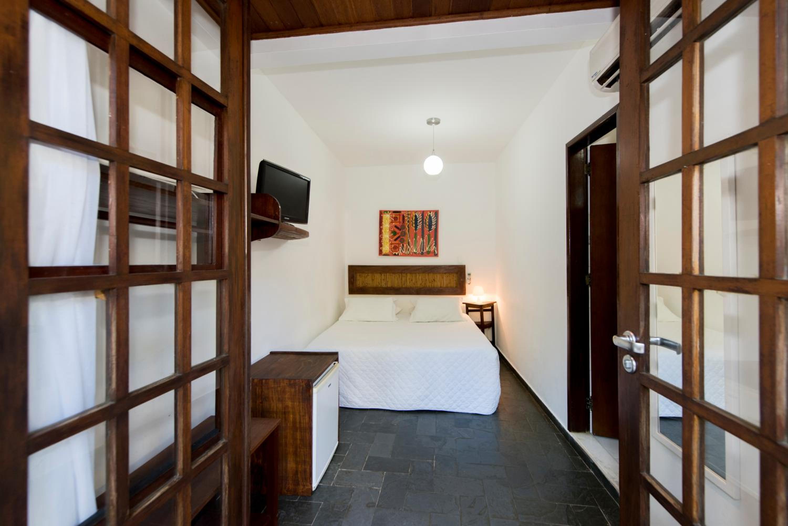 Double or Twin Room - Photo 6
