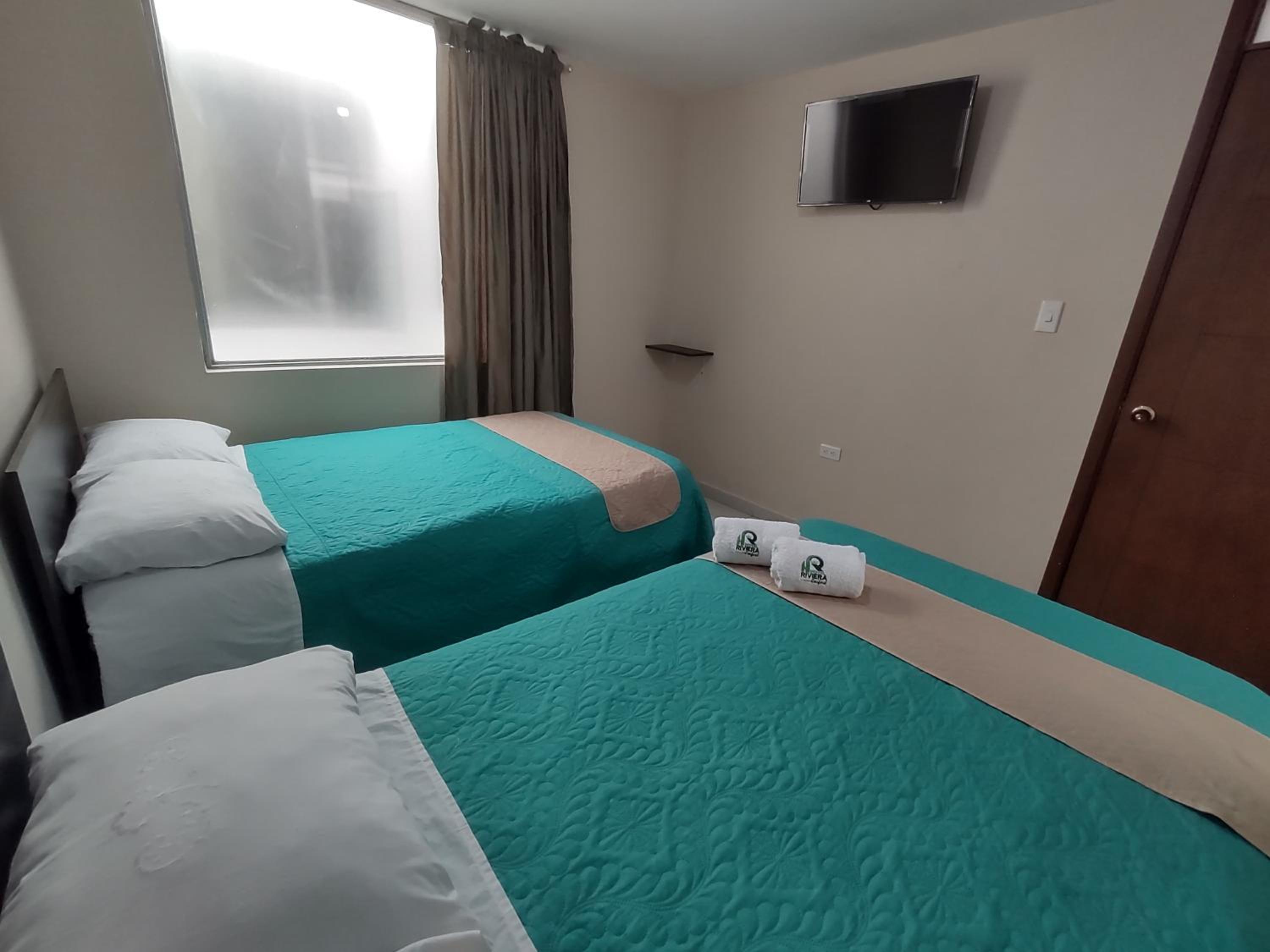 Twin Room with Private Bathroom photo 2