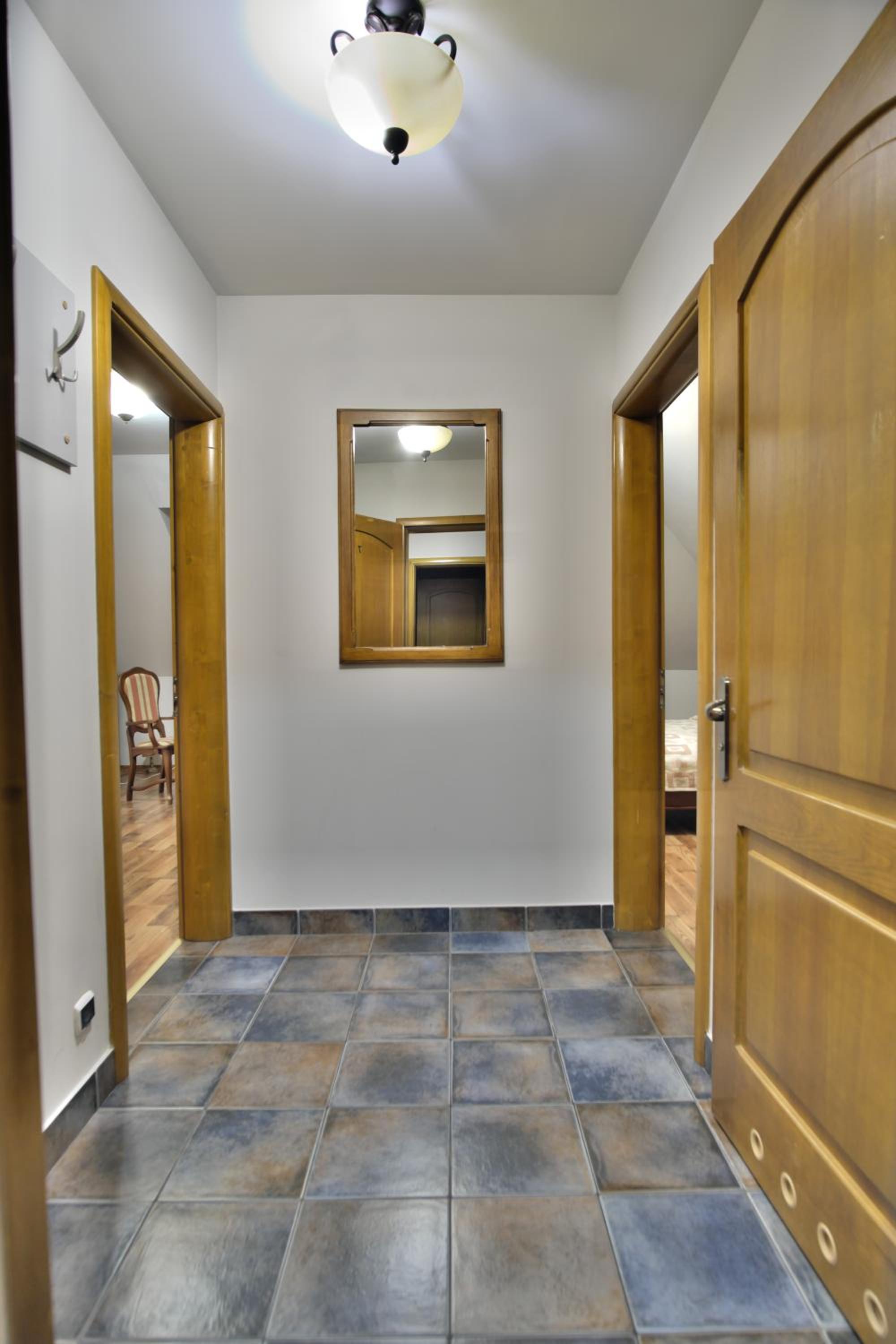 Family Studio - Photo 5
