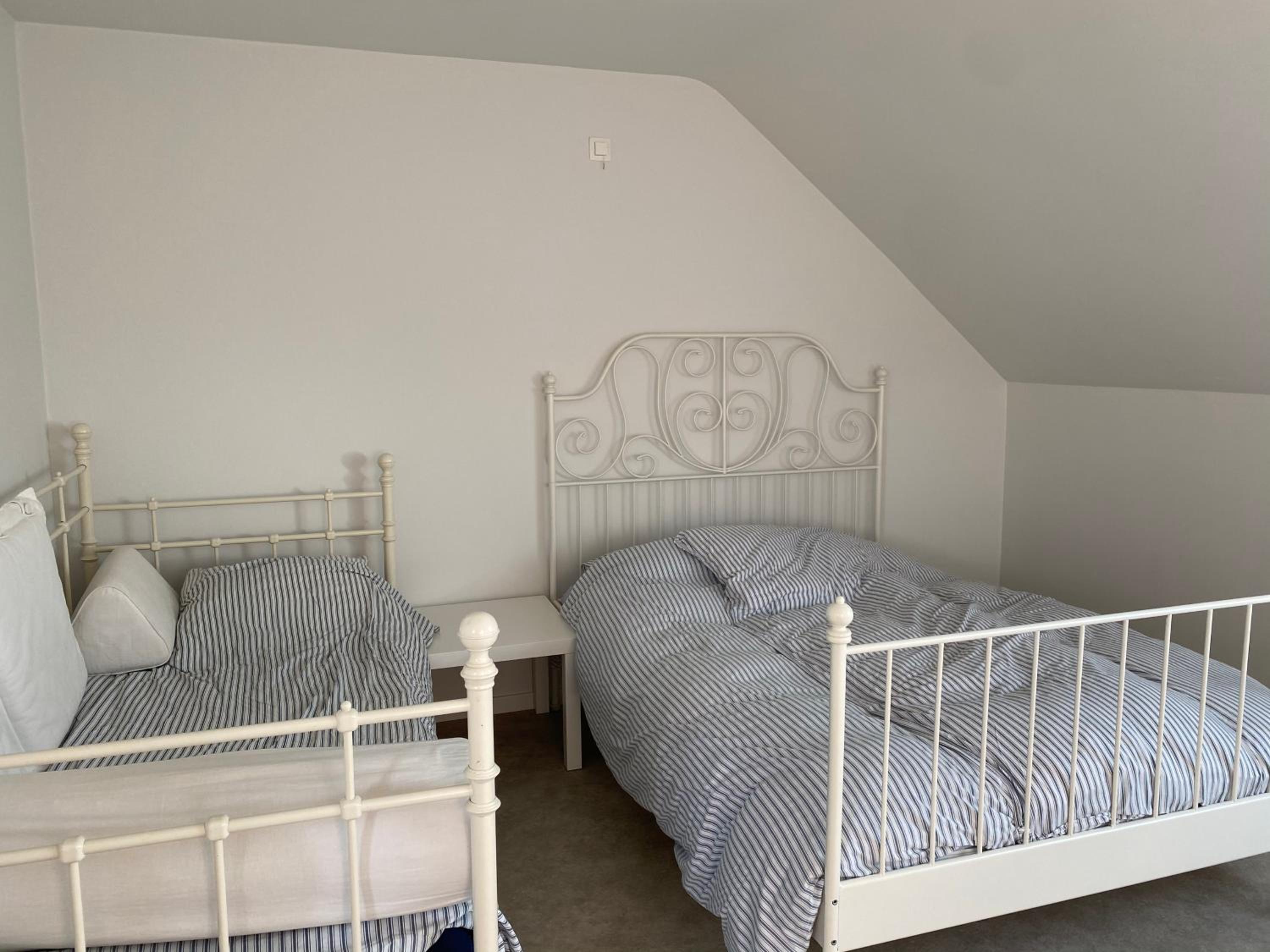 Three-Bedroom House photo 1