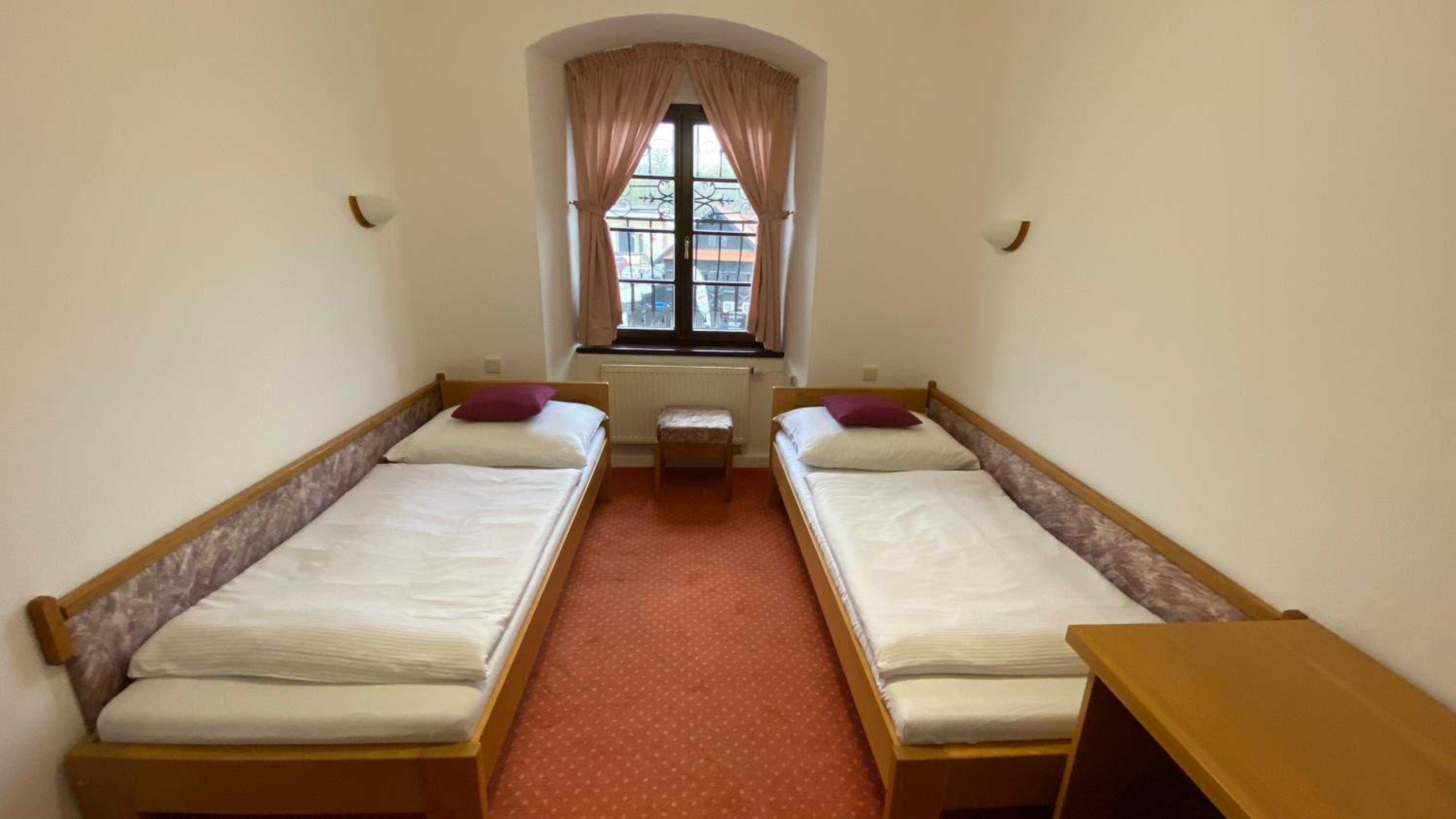 Standard Twin Room photo 1