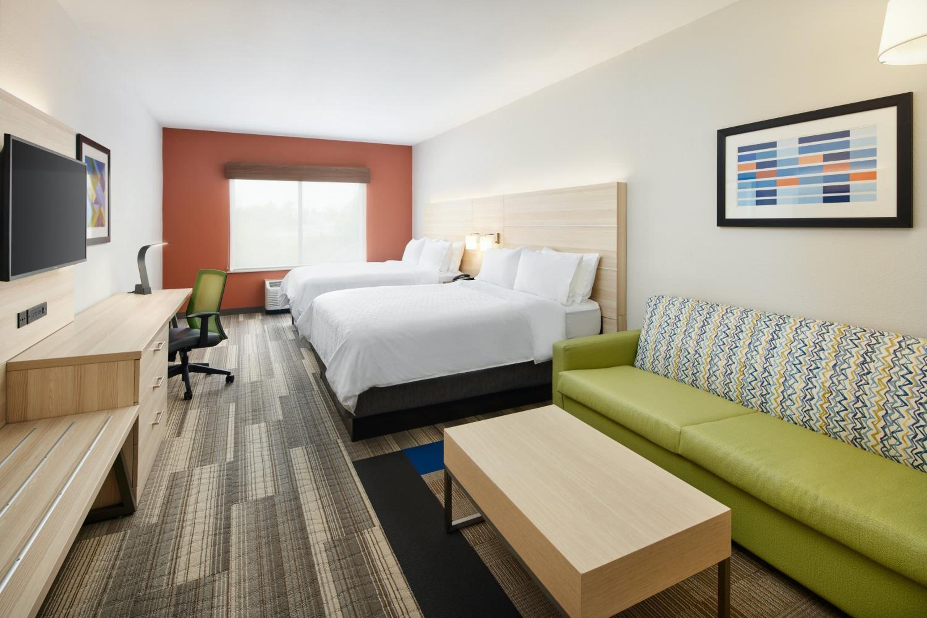 Suite - Disability Access - Photo 1