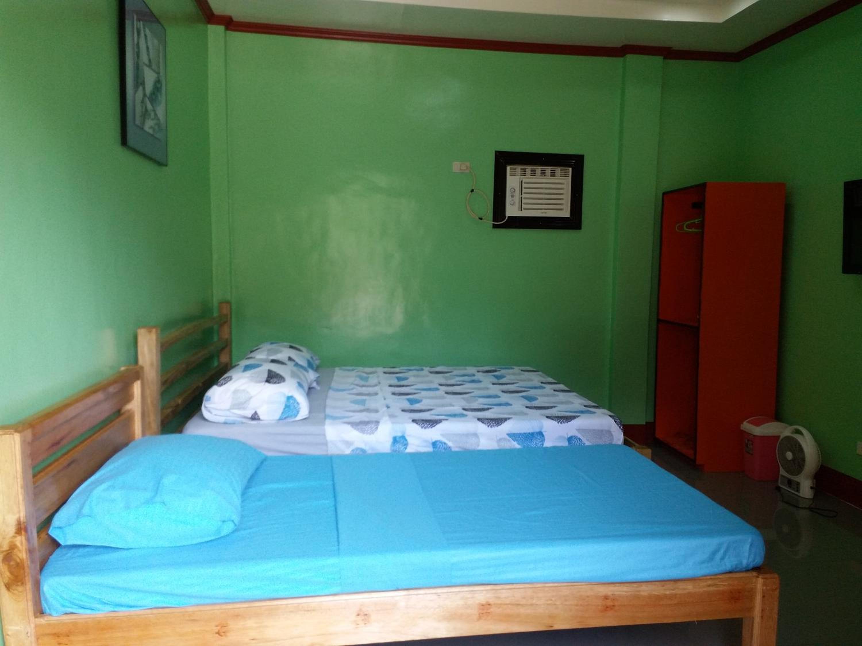 Family Room photo 1