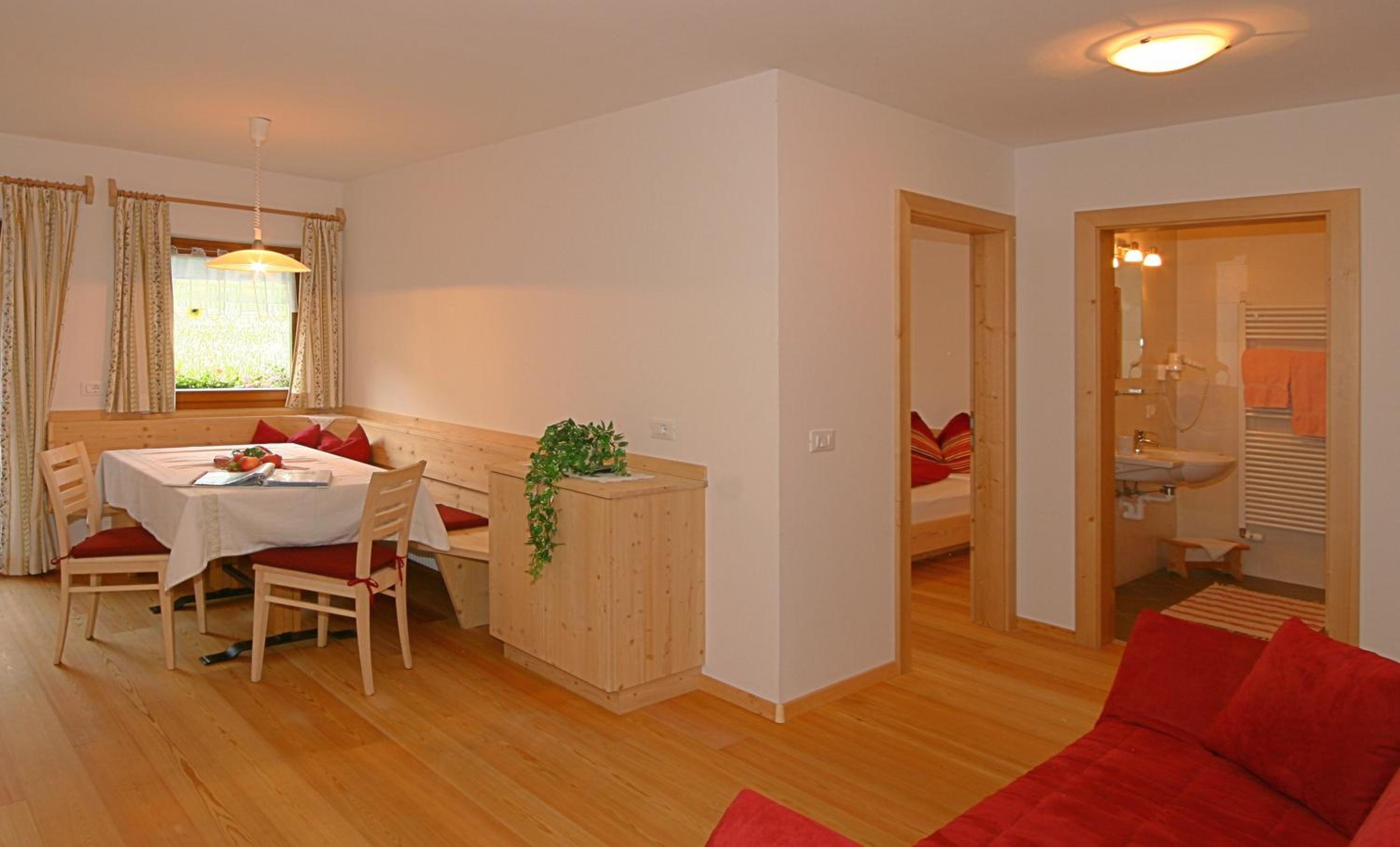 Two-Bedroom Apartment photo 2