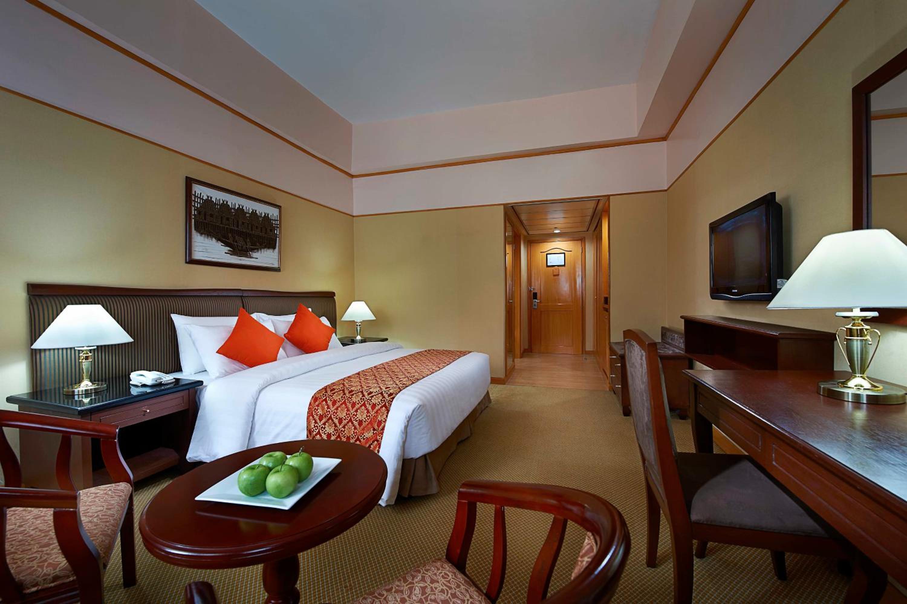 Deluxe Room - Photo 3