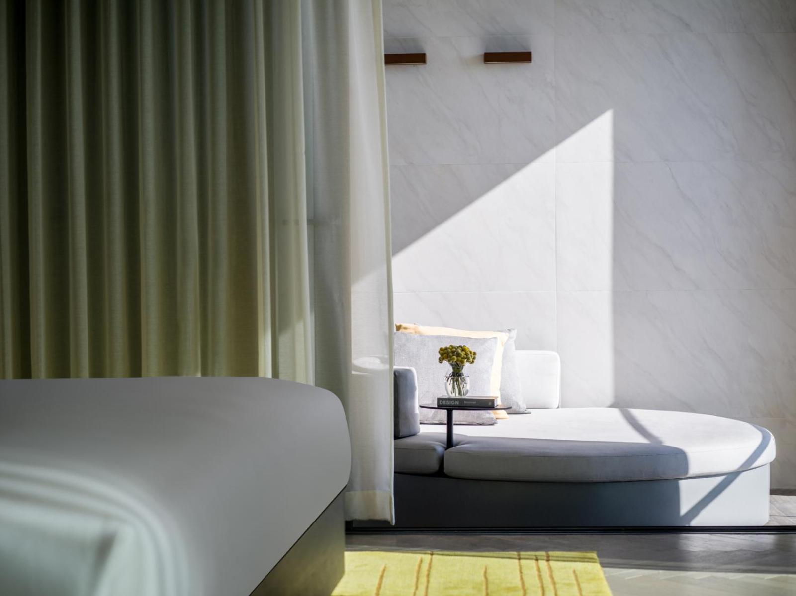 Superior Suite Twin - Photo 4