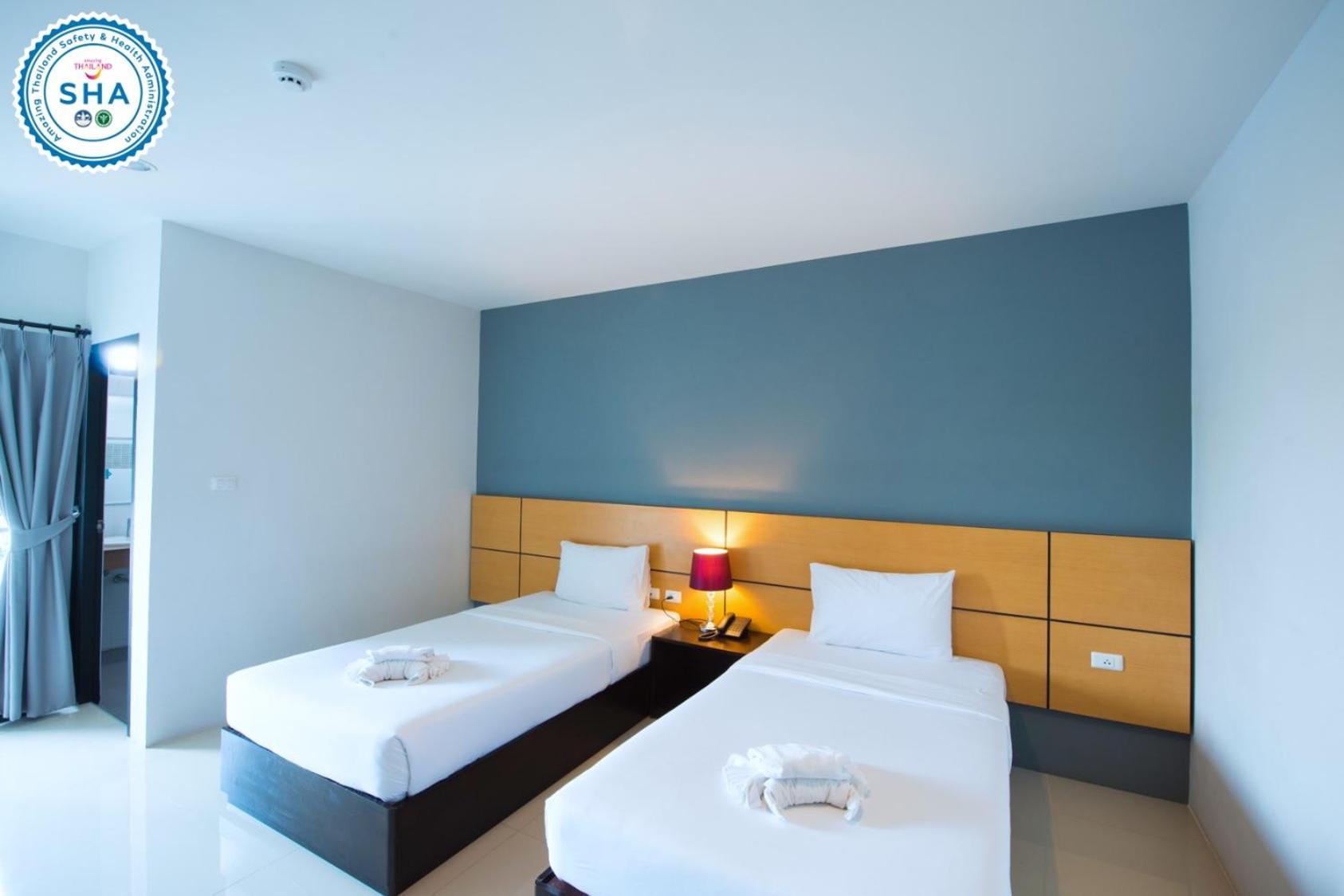 Standard Twin Room - Photo 1