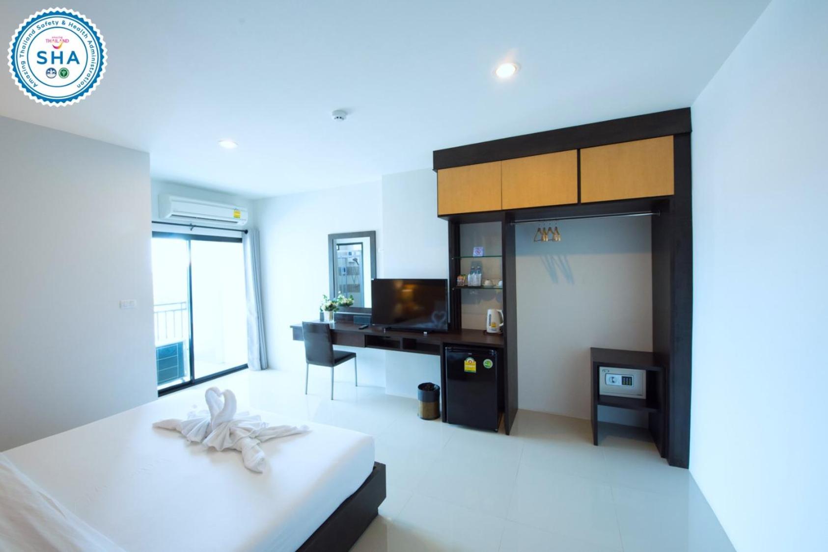 One-Bedroom Suite photo 3