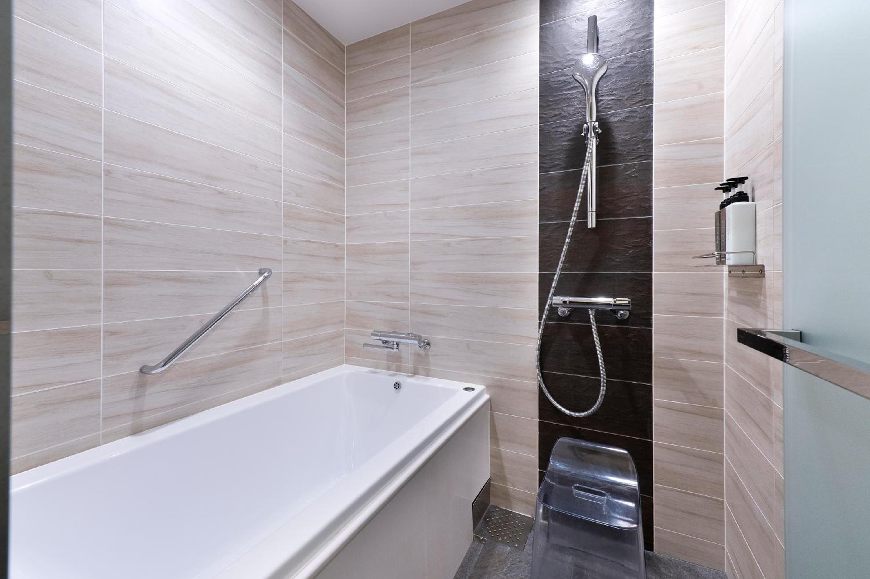 Granvia Floor - Double Room with Loung Access - Non-Smoking - Photo 2