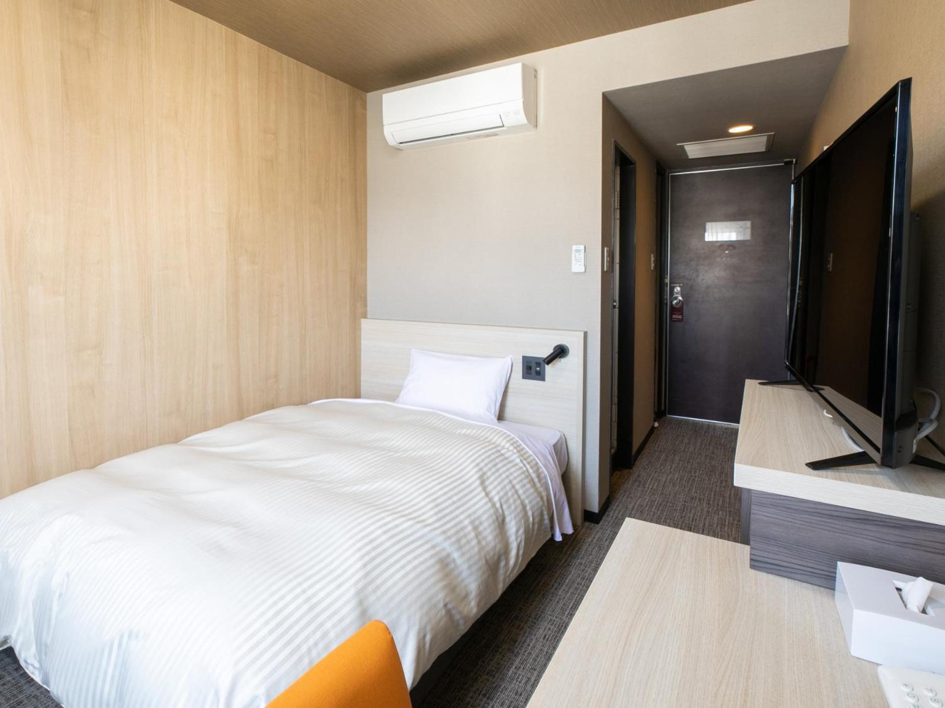 Standard Single Room - Non-Smoking photo 1