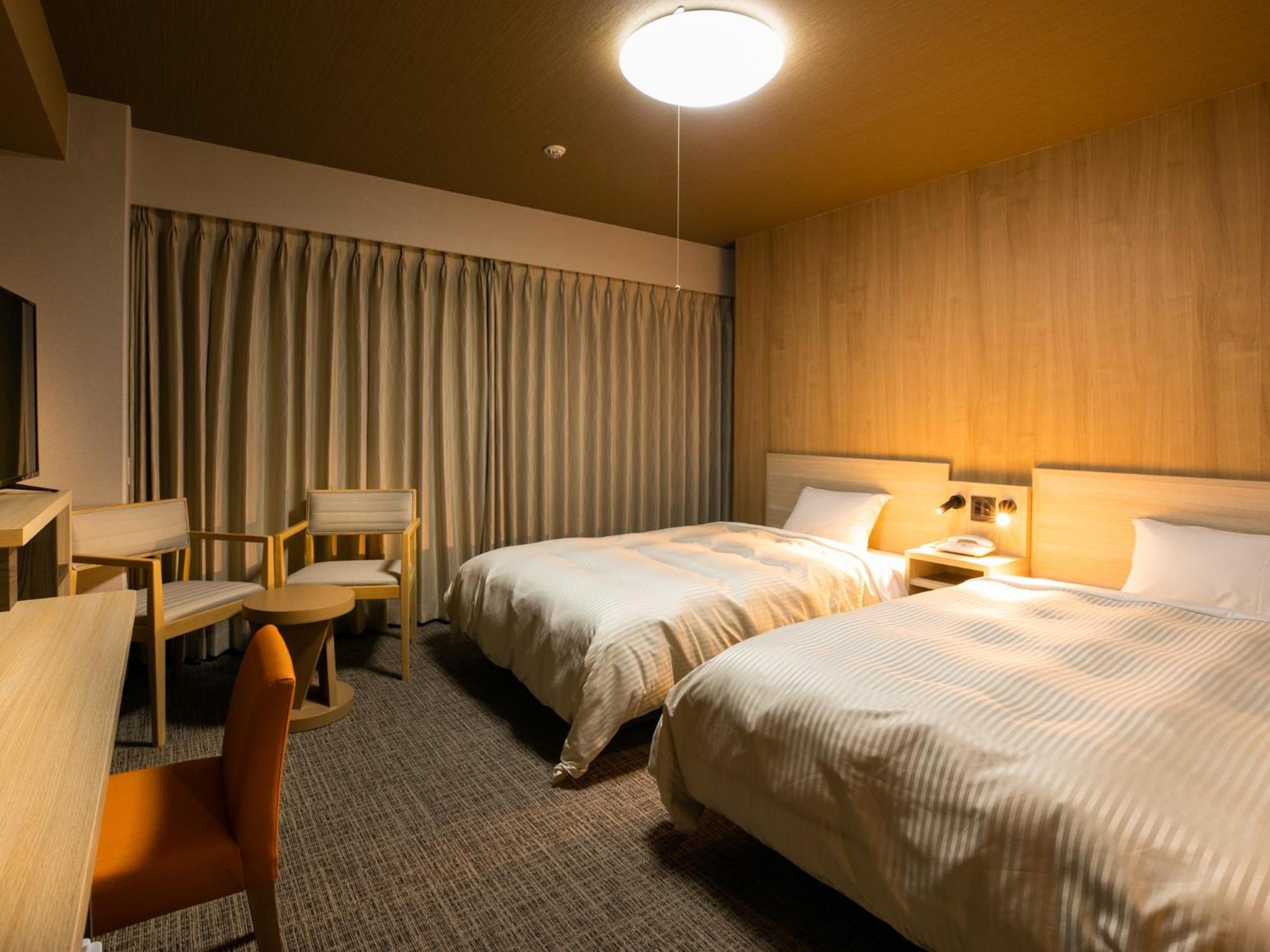 Standard Twin Room - Non-Smoking - Photo 1