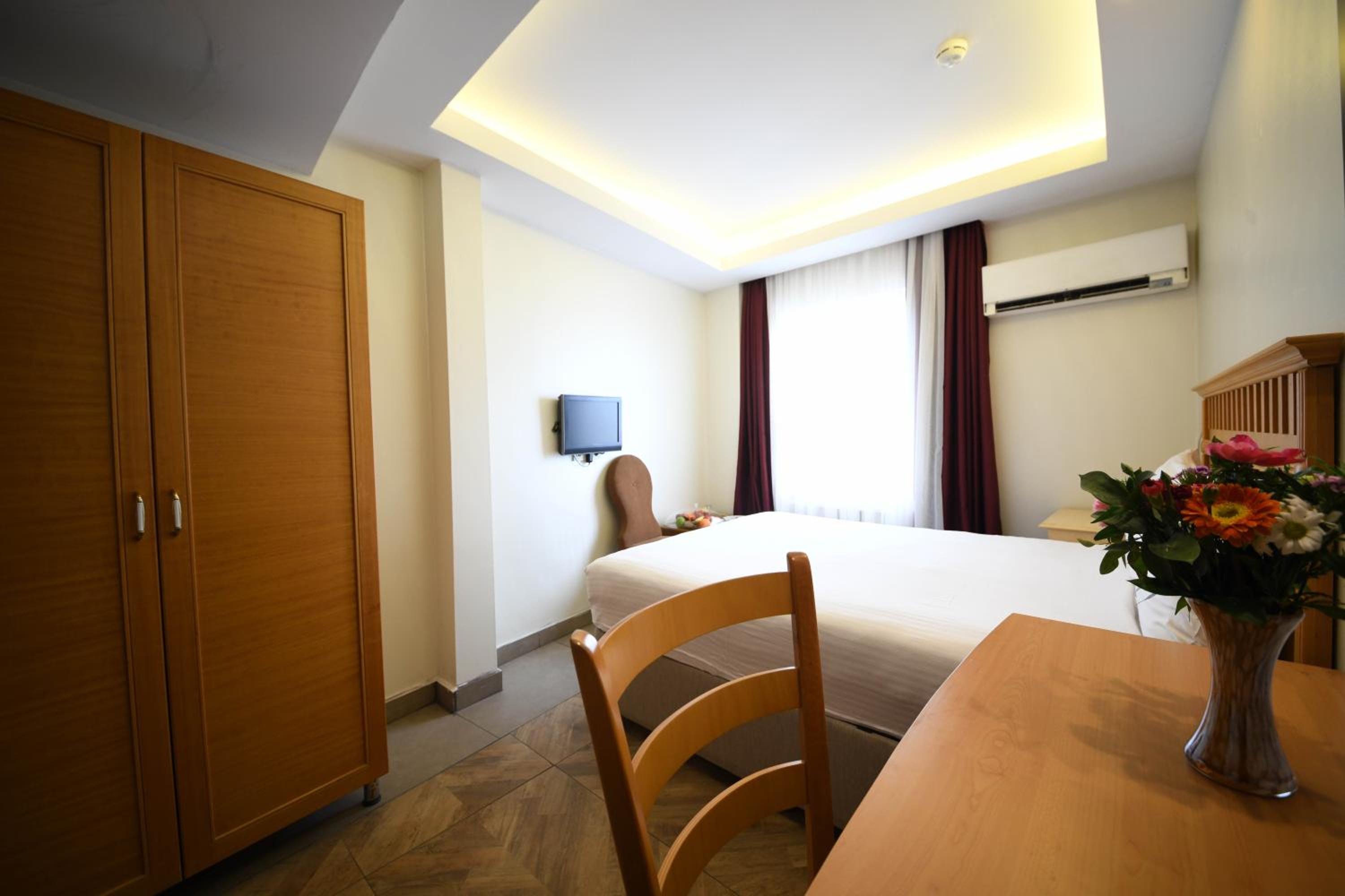 Double Room photo 3