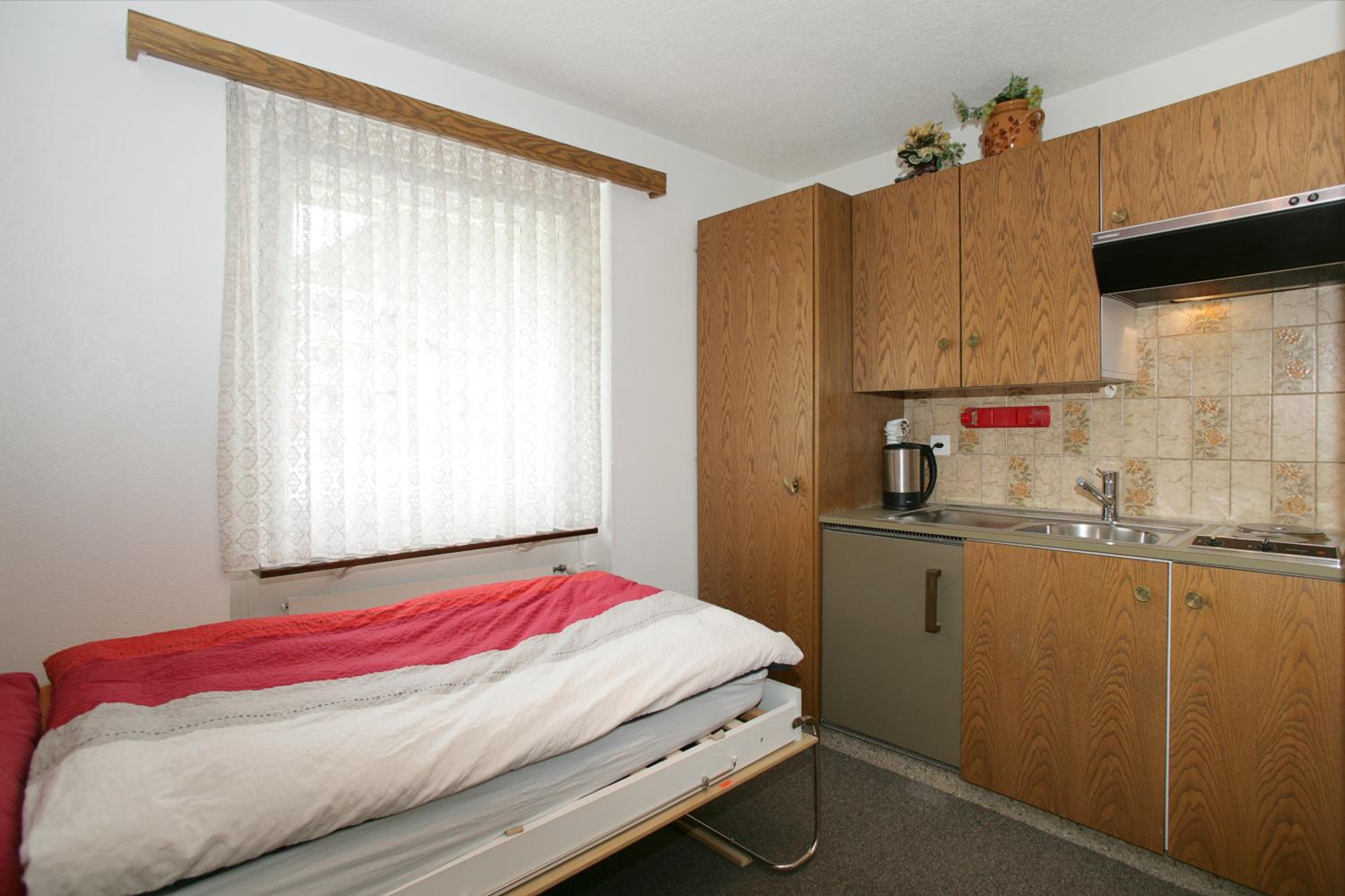 Twin Room with Kitchenette - Photo 1