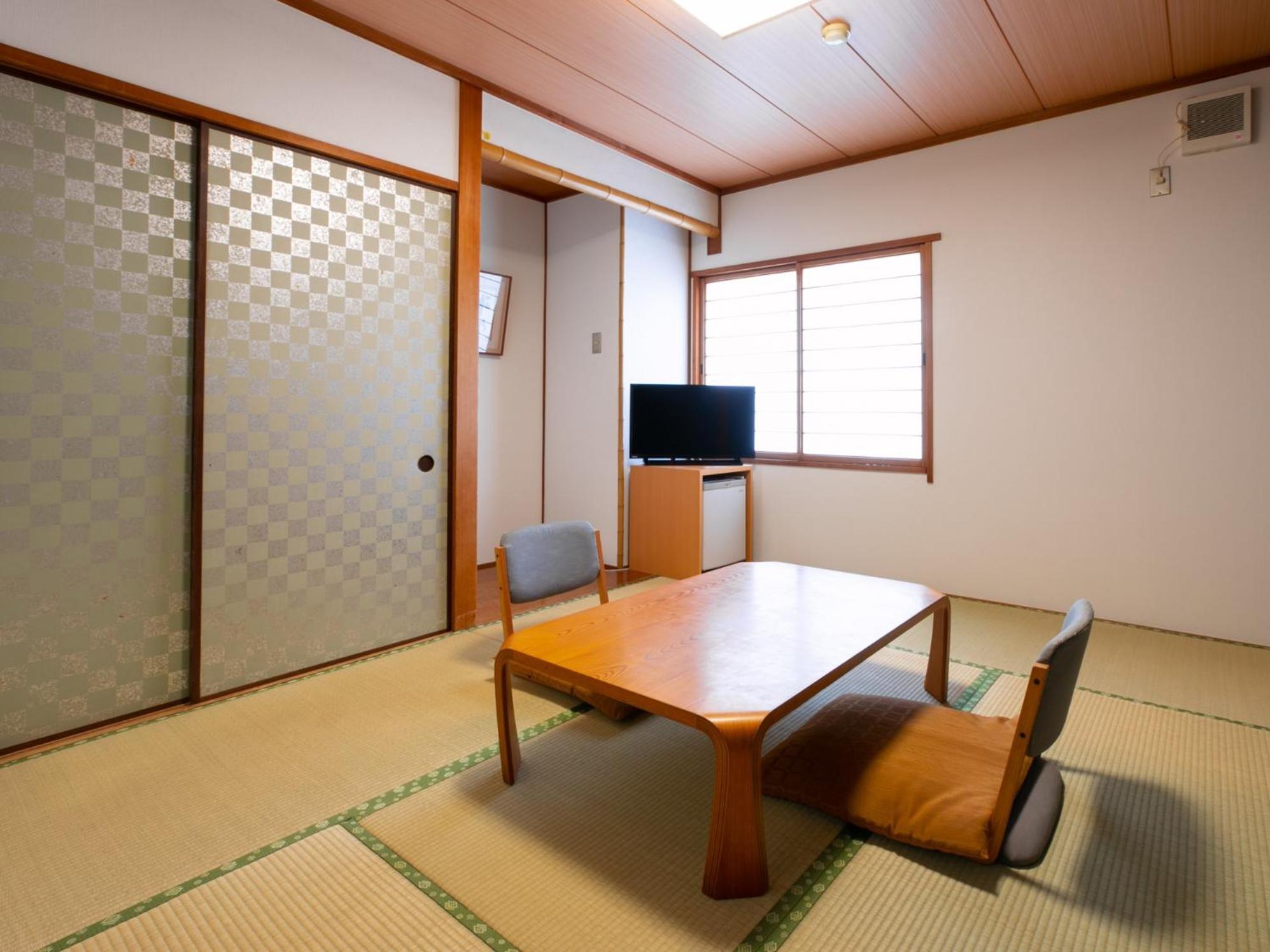 Japanese-Style Quadruple Room - Non-Smoking photo 3