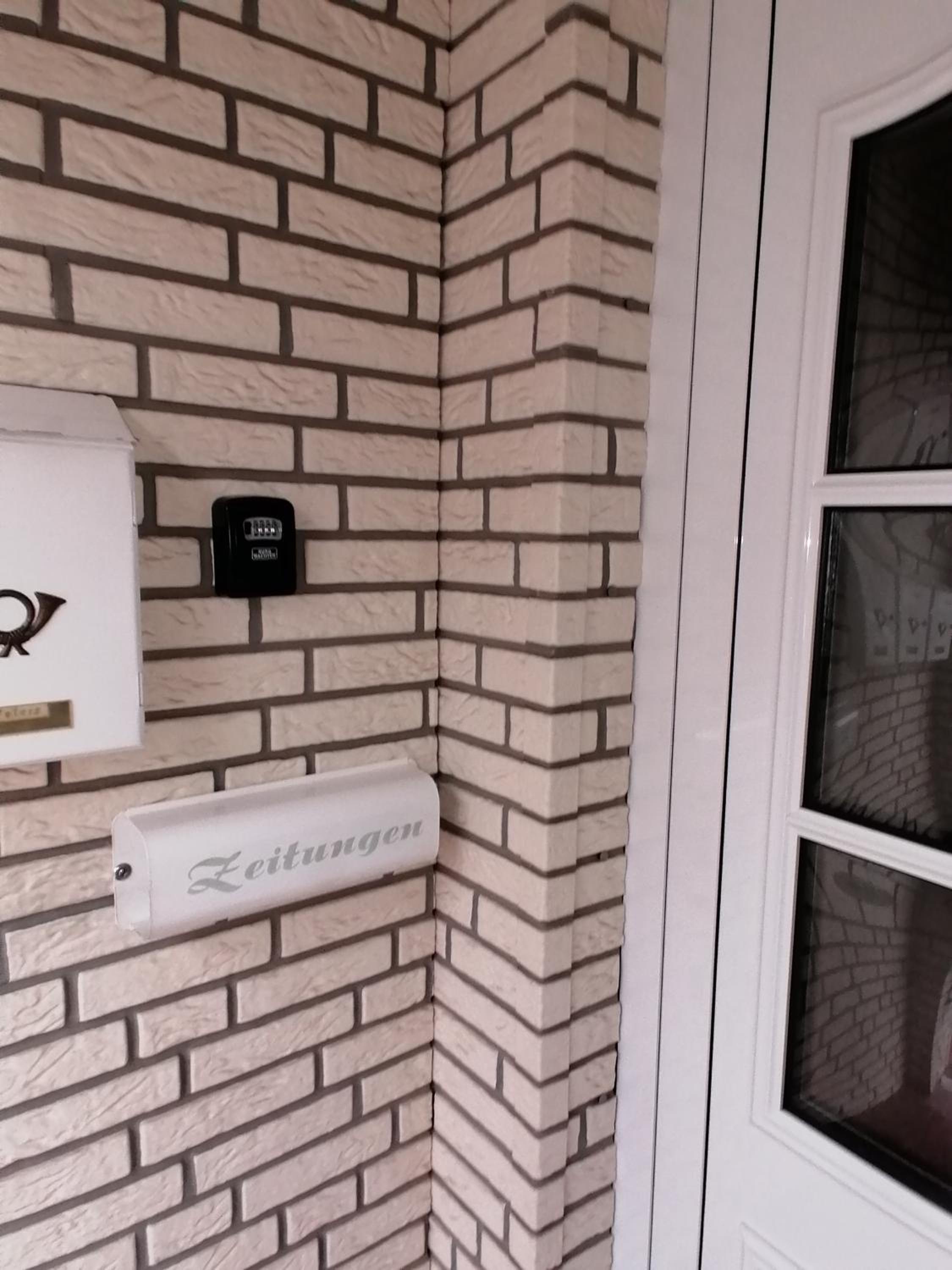 Apartment with Shower - Photo 26
