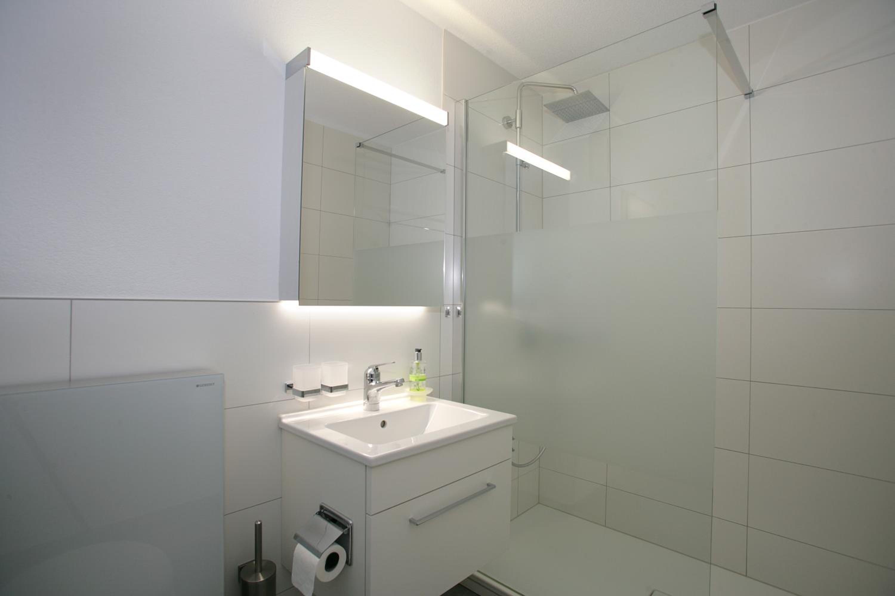 One-Bedroom Apartment - Photo 55