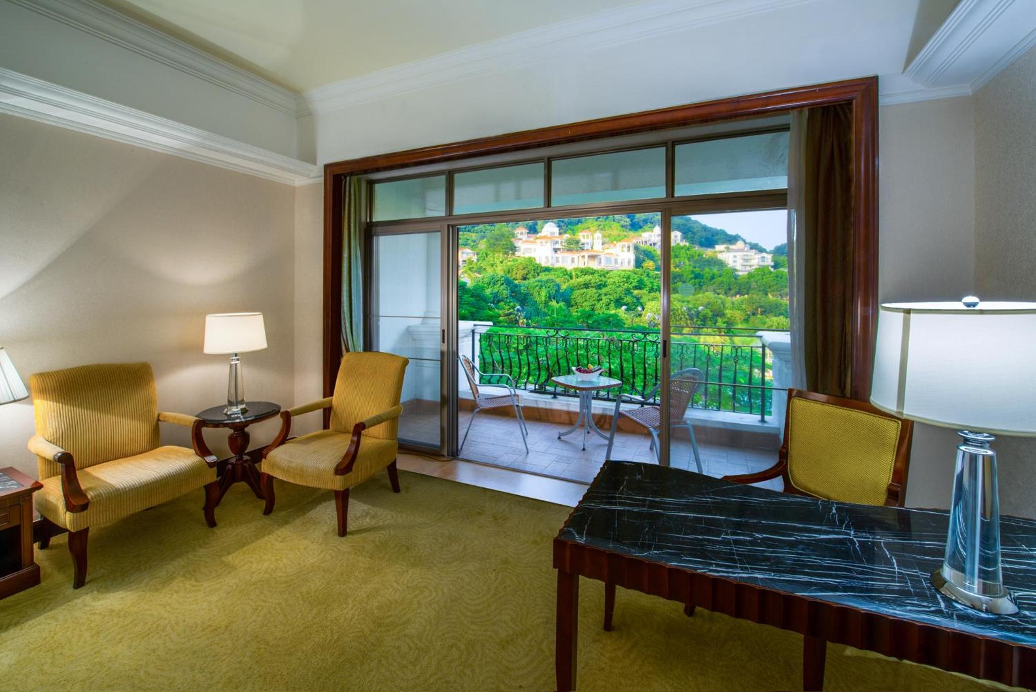 Deluxe Double or Twin Room - Photo 2