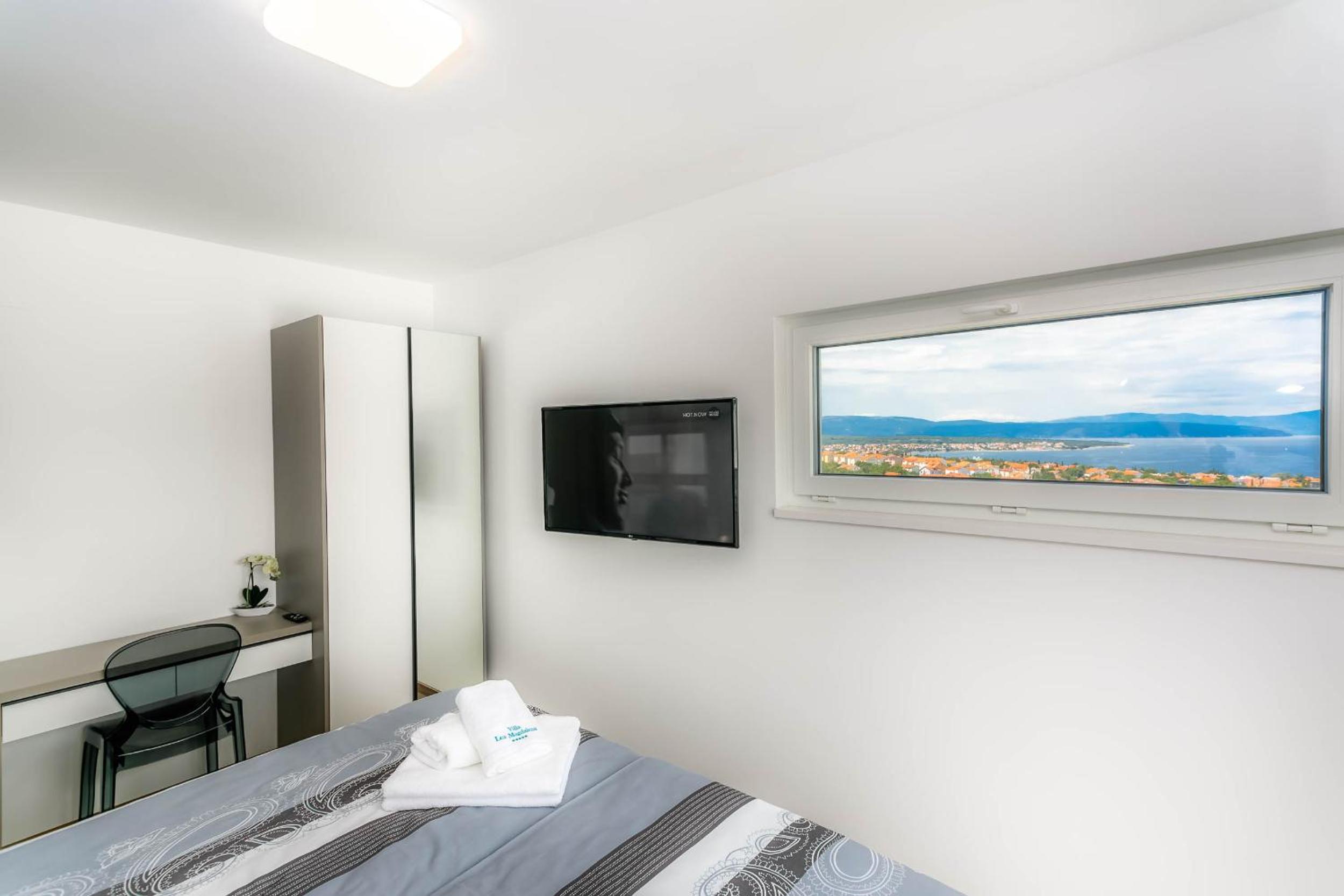 Villa photo 1