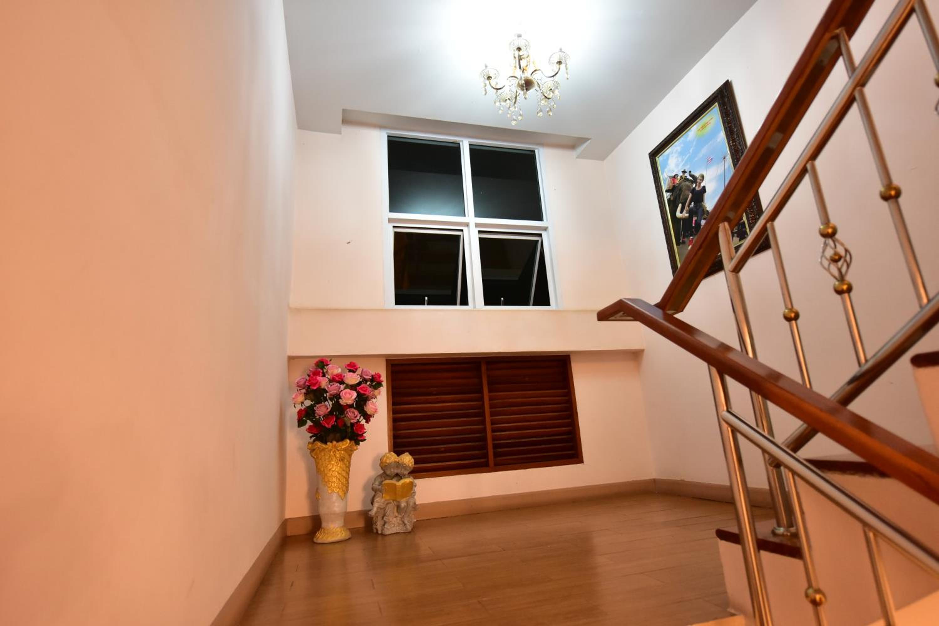 Standard Double Room - Photo 7