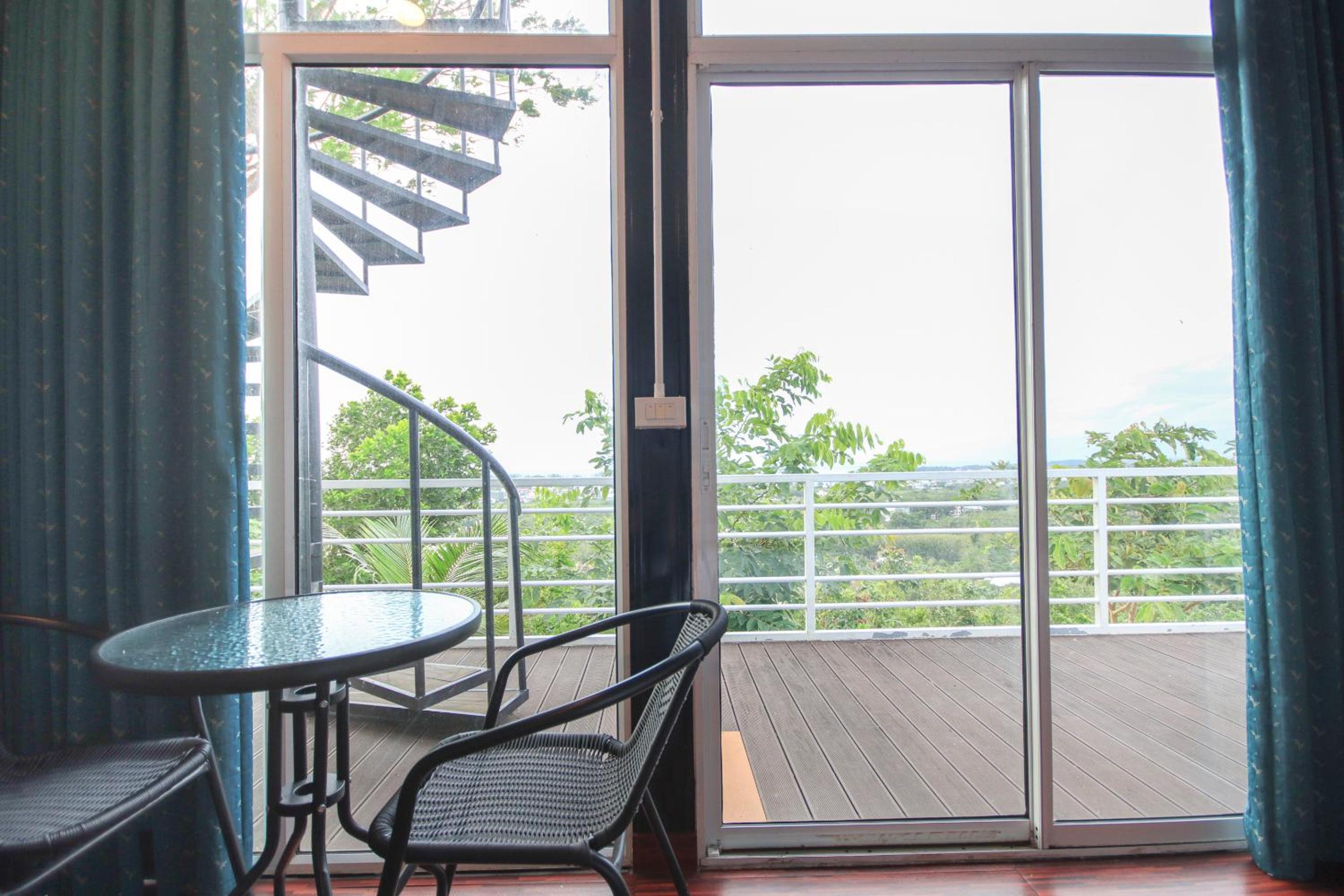 Deluxe Villa photo 2