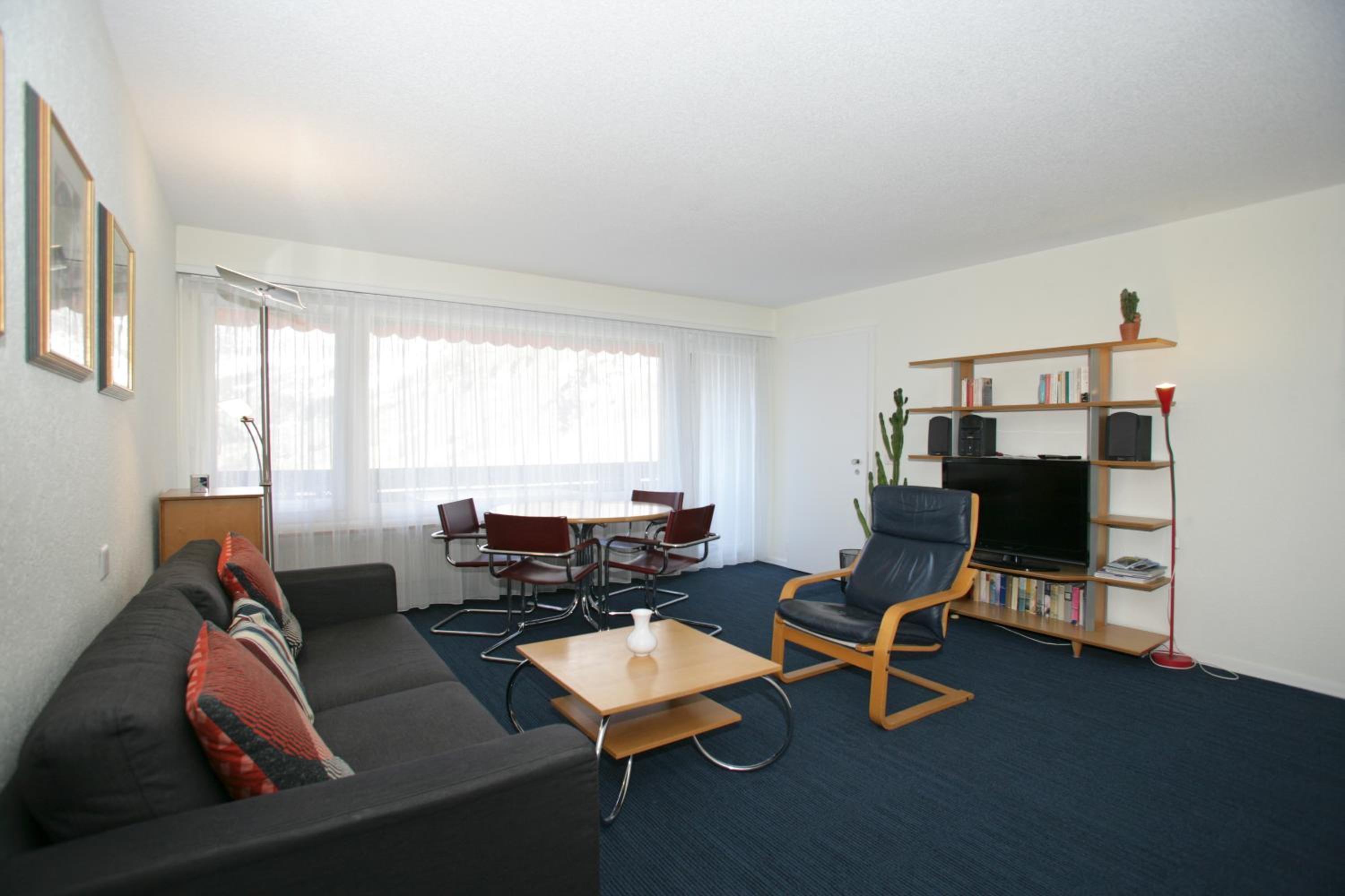 One-Bedroom Apartment - Photo 62