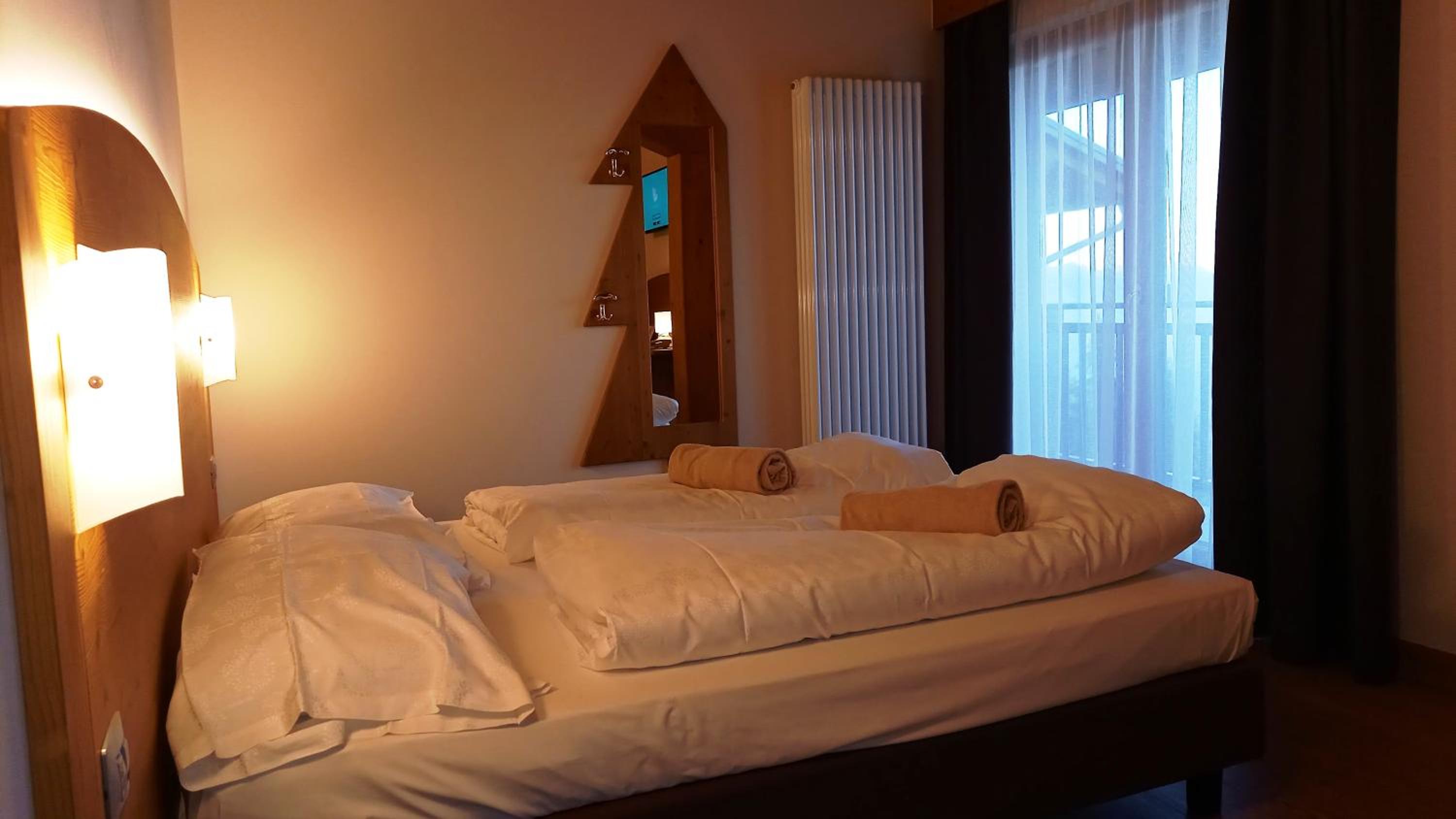 Double Room with Panoramic View and Balcony photo 2